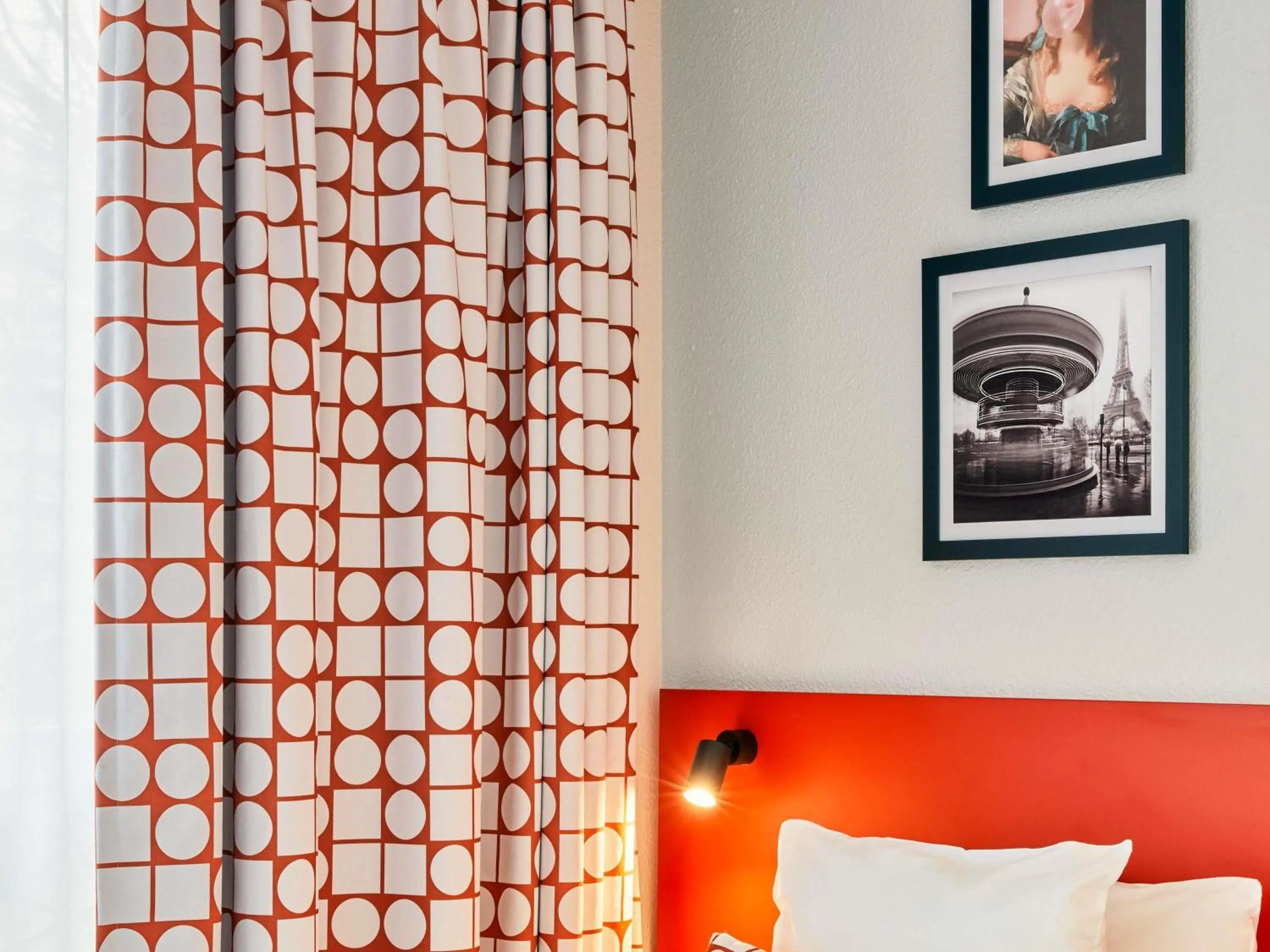 Bedroom, Bed in Aparthotel Adagio Access Paris Vanves - Porte de Versailles