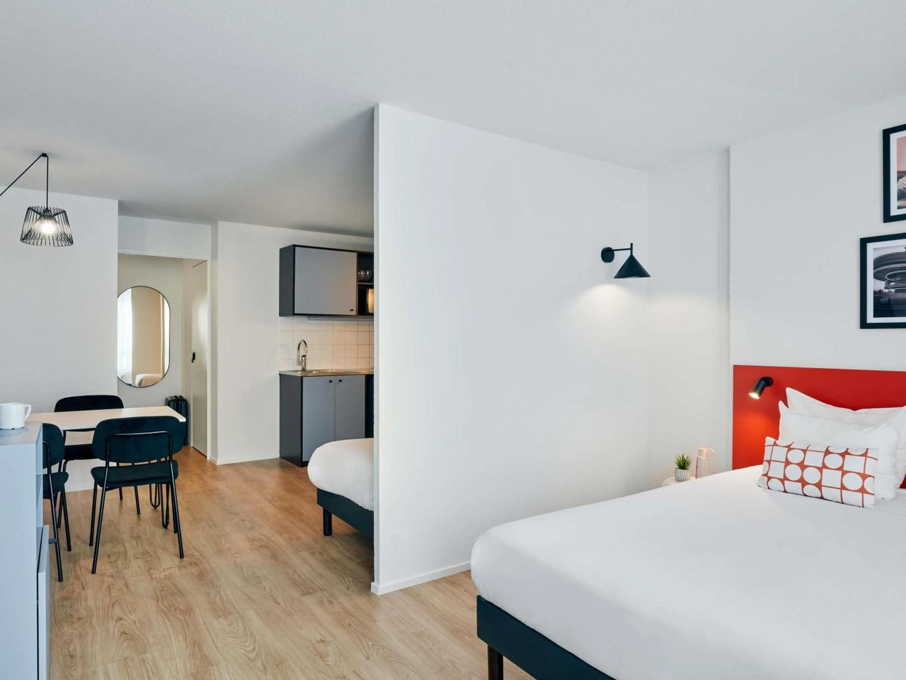 Bedroom, Bed in Aparthotel Adagio Access Paris Vanves - Porte de Versailles