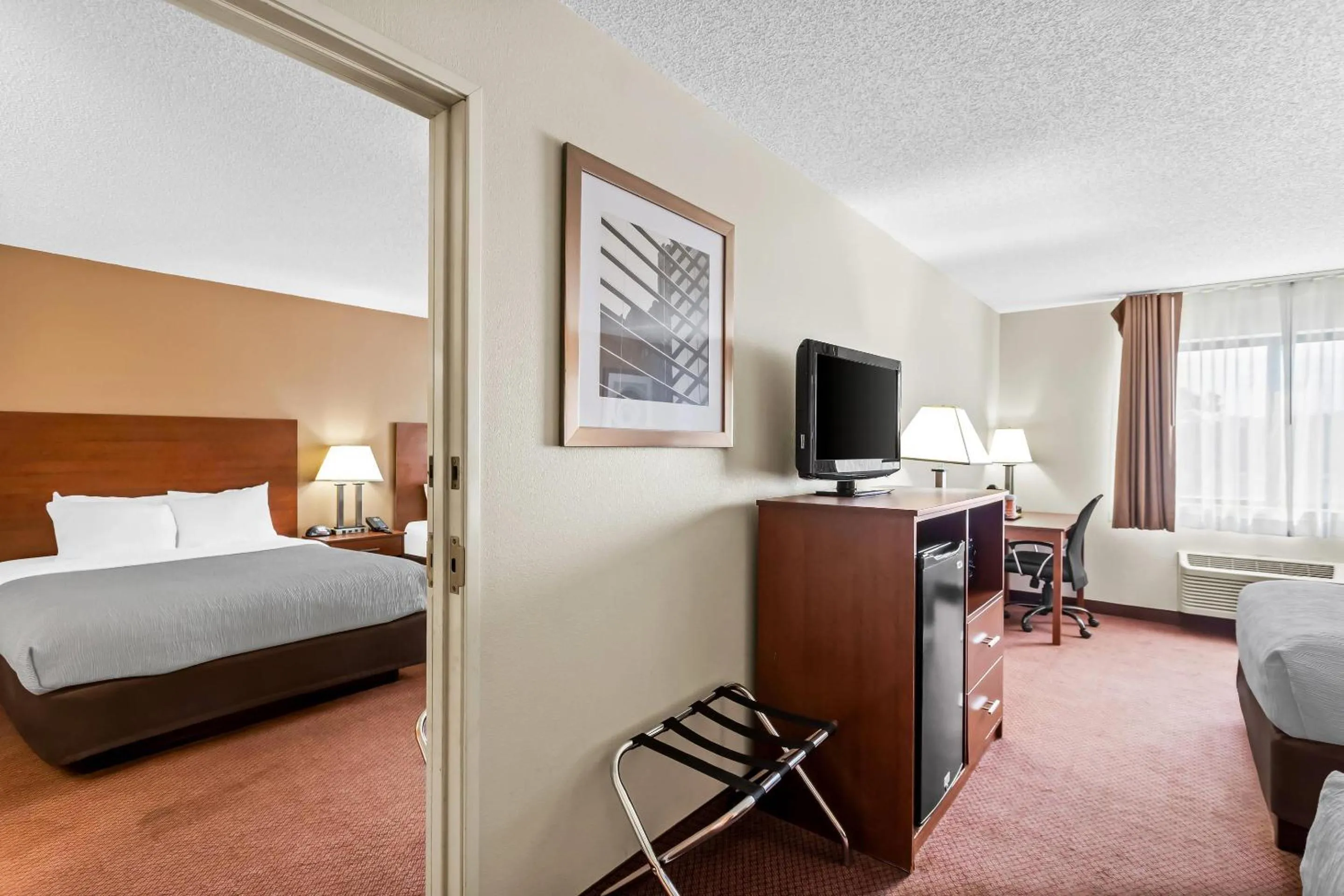 Bedroom, Bed in Comfort Inn & Suites Schulenburg