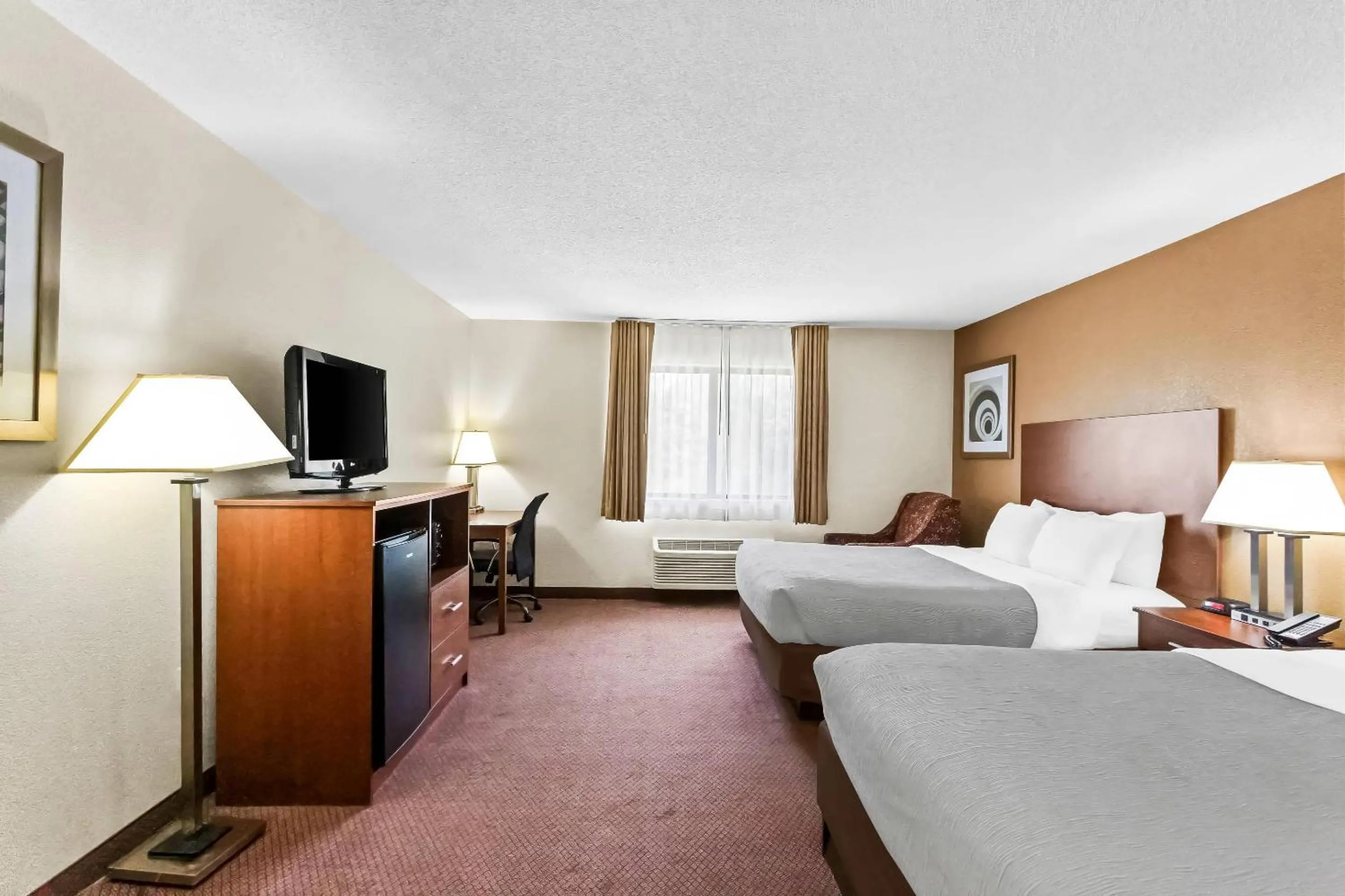 Bedroom, Bed in Comfort Inn & Suites Schulenburg