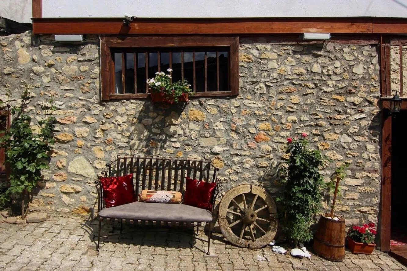 Property building in AHŞENA BAĞ-Badeli Konak Safranbolu