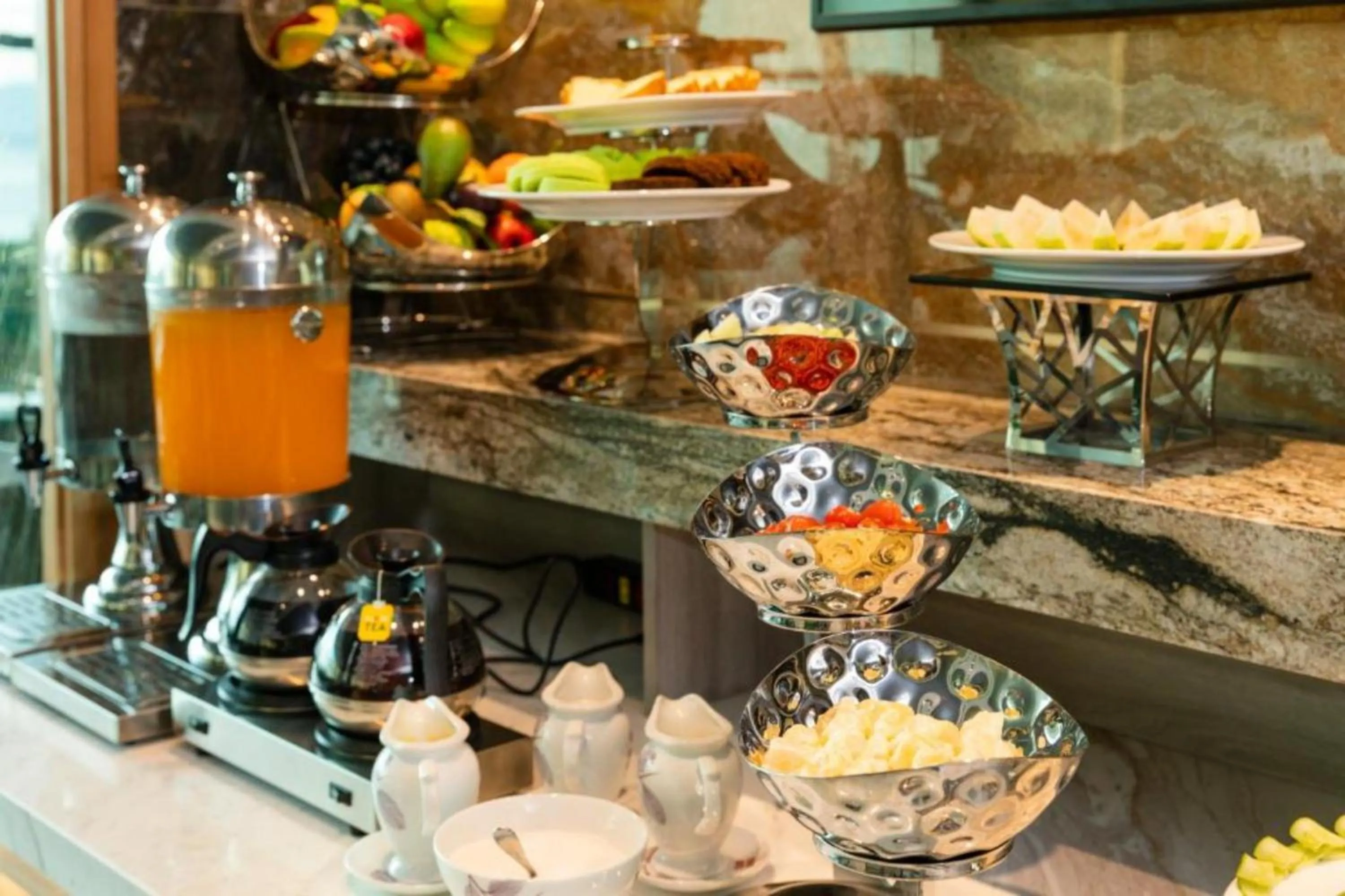 Restaurant/places to eat in Ruby Luxury Hotel