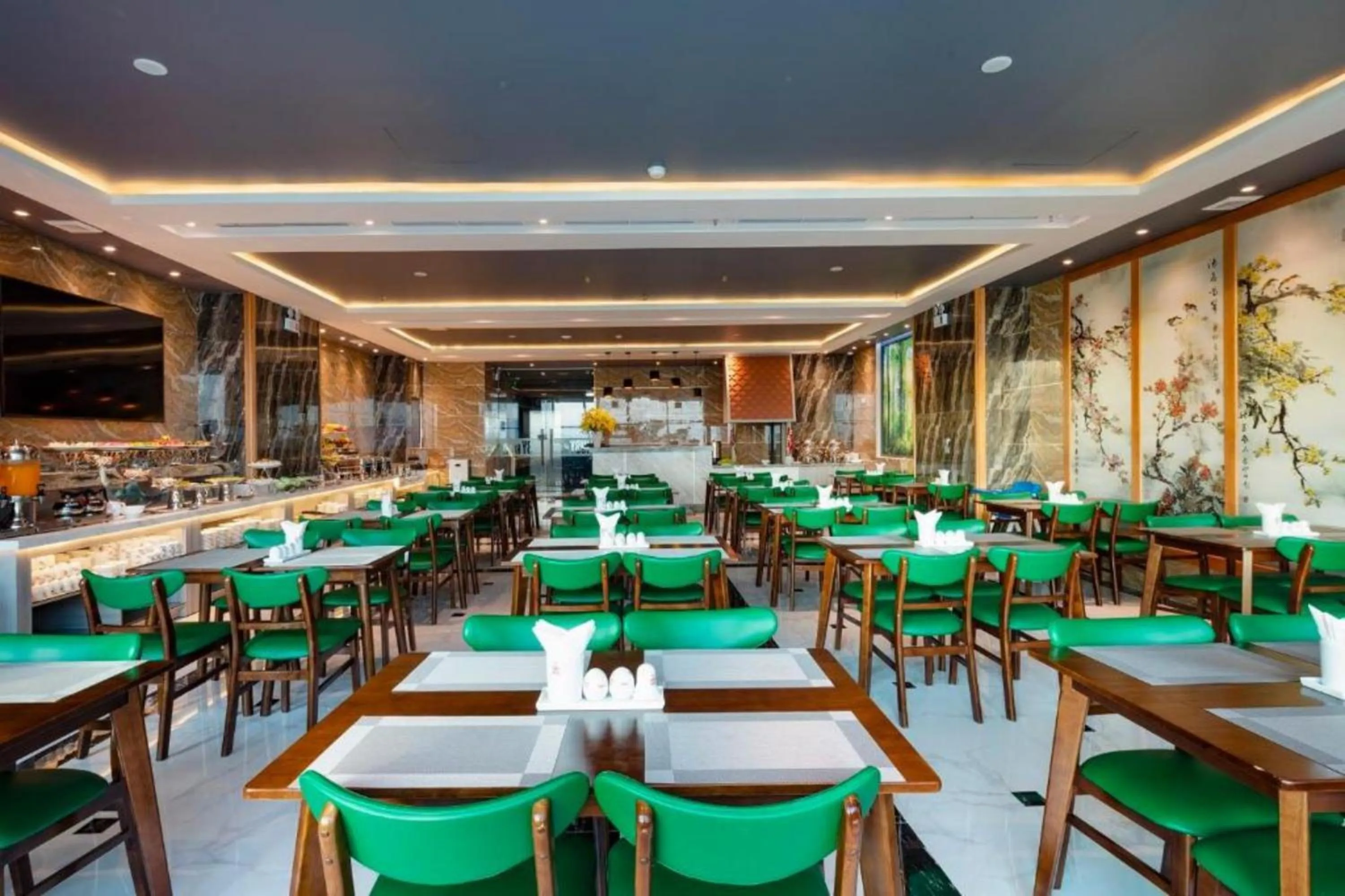 Restaurant/places to eat in Ruby Luxury Hotel