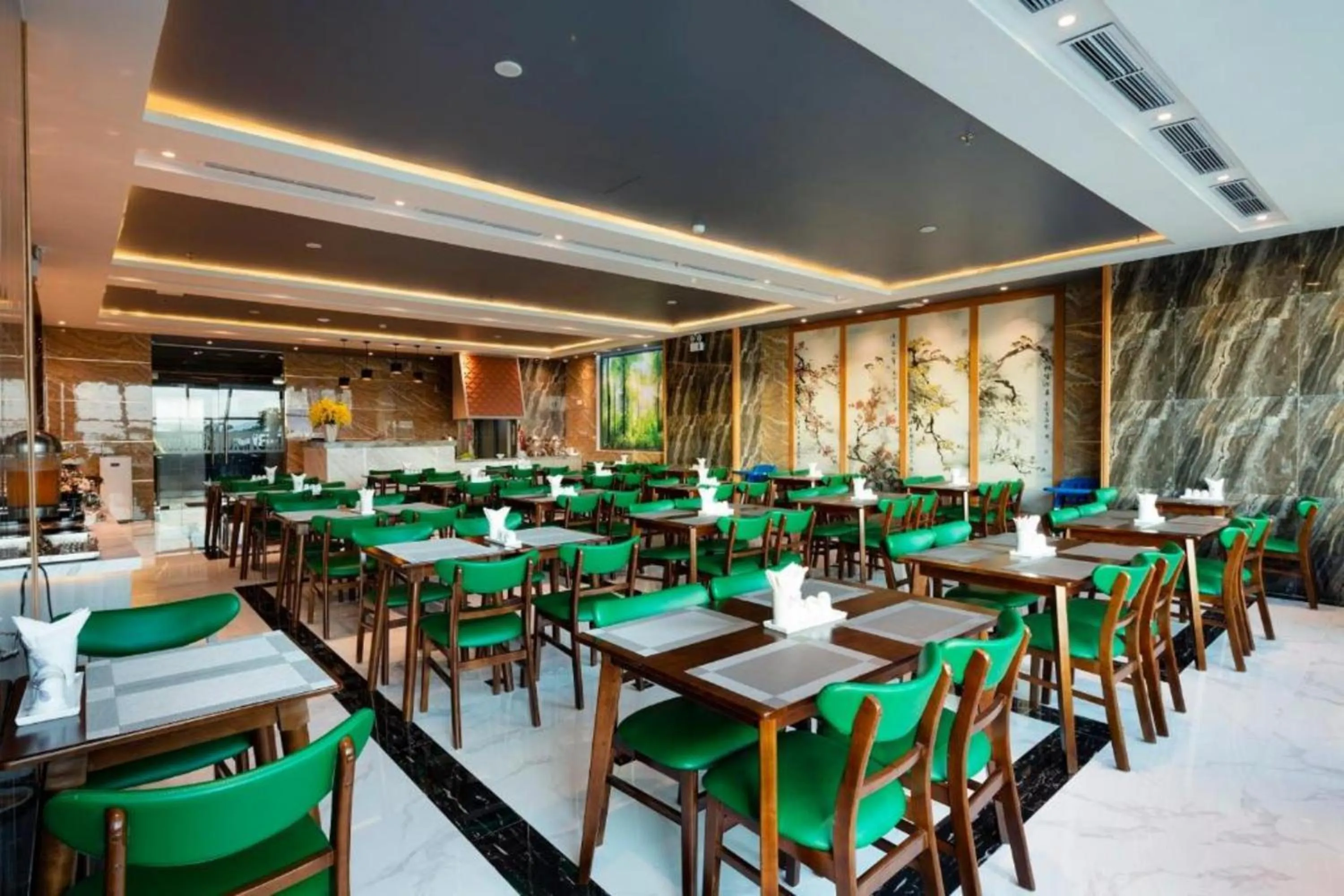 Restaurant/places to eat in Ruby Luxury Hotel