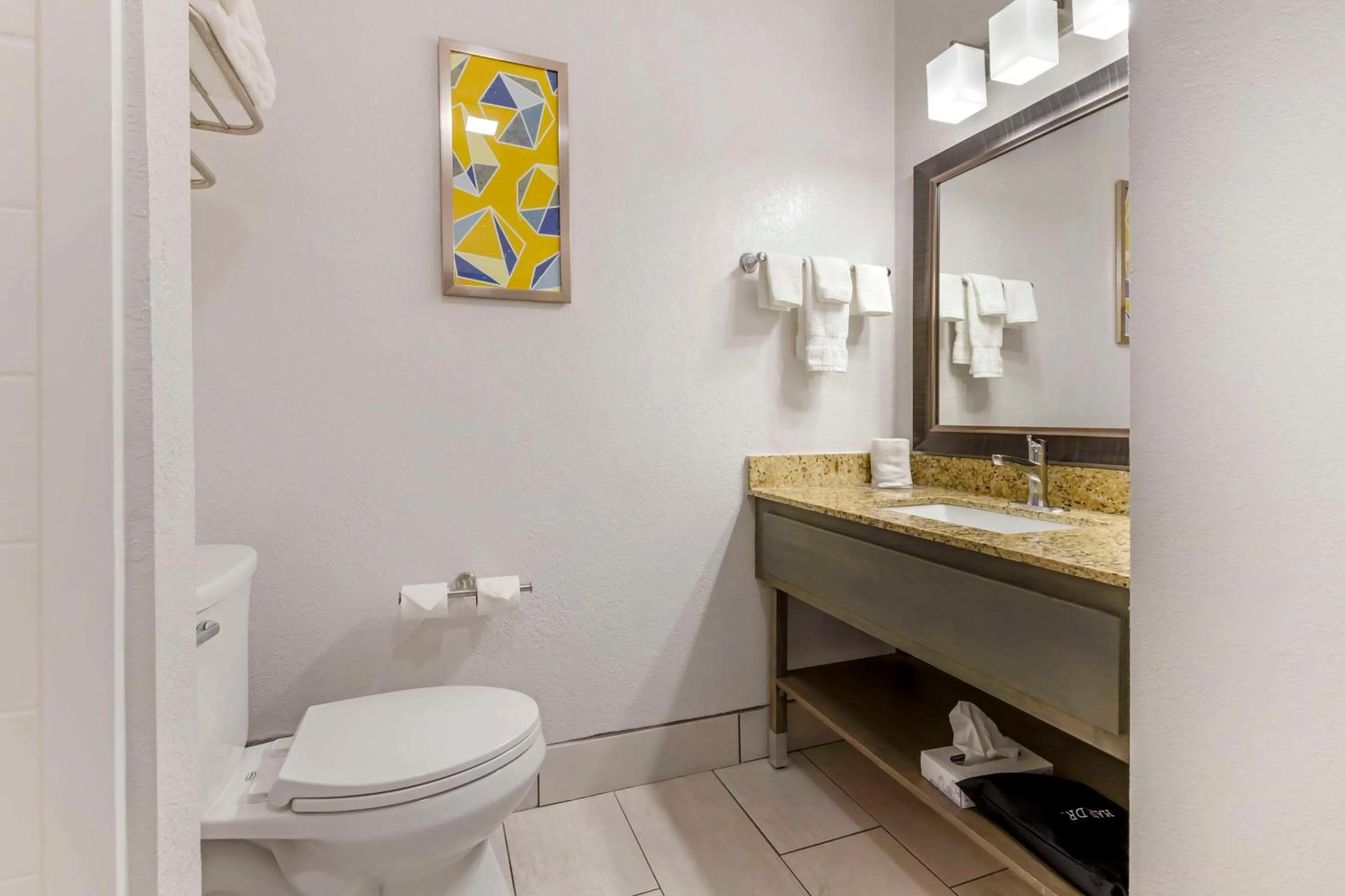 Bedroom in Comfort Inn & Suites