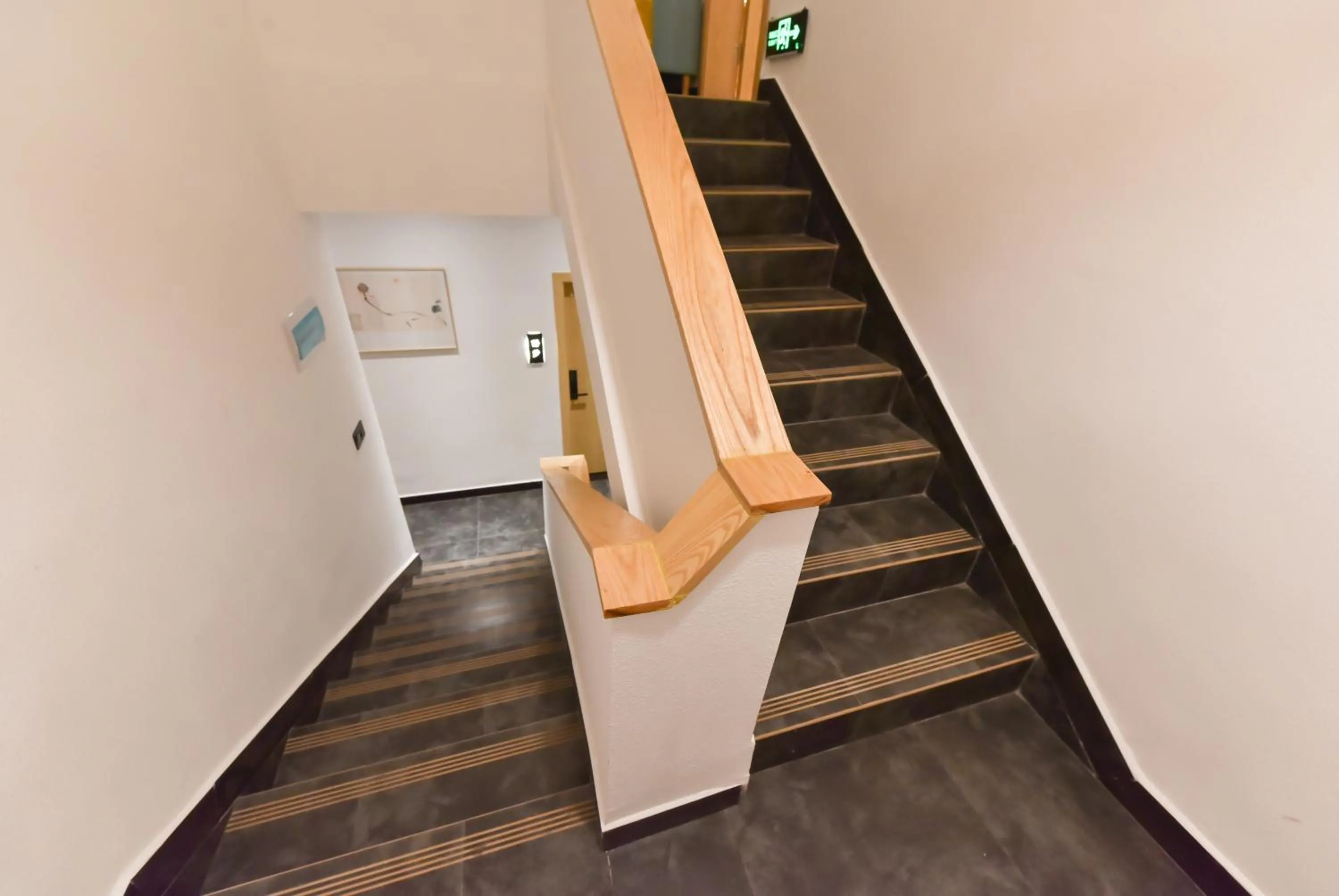 Yifangyan - Tingyuan Qingshe Hostel