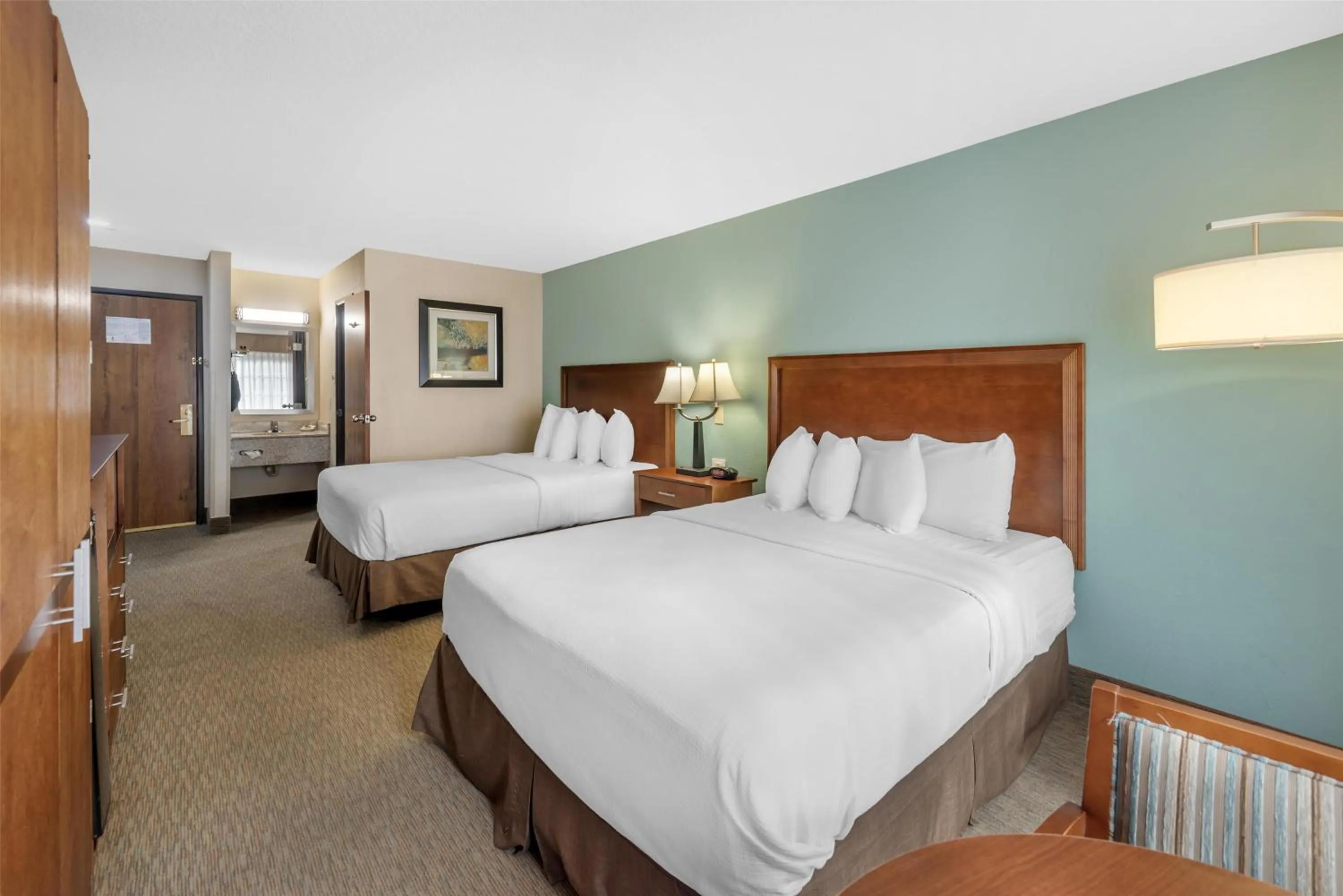 Bedroom, Bed in Best Western Plus Atrium Inn