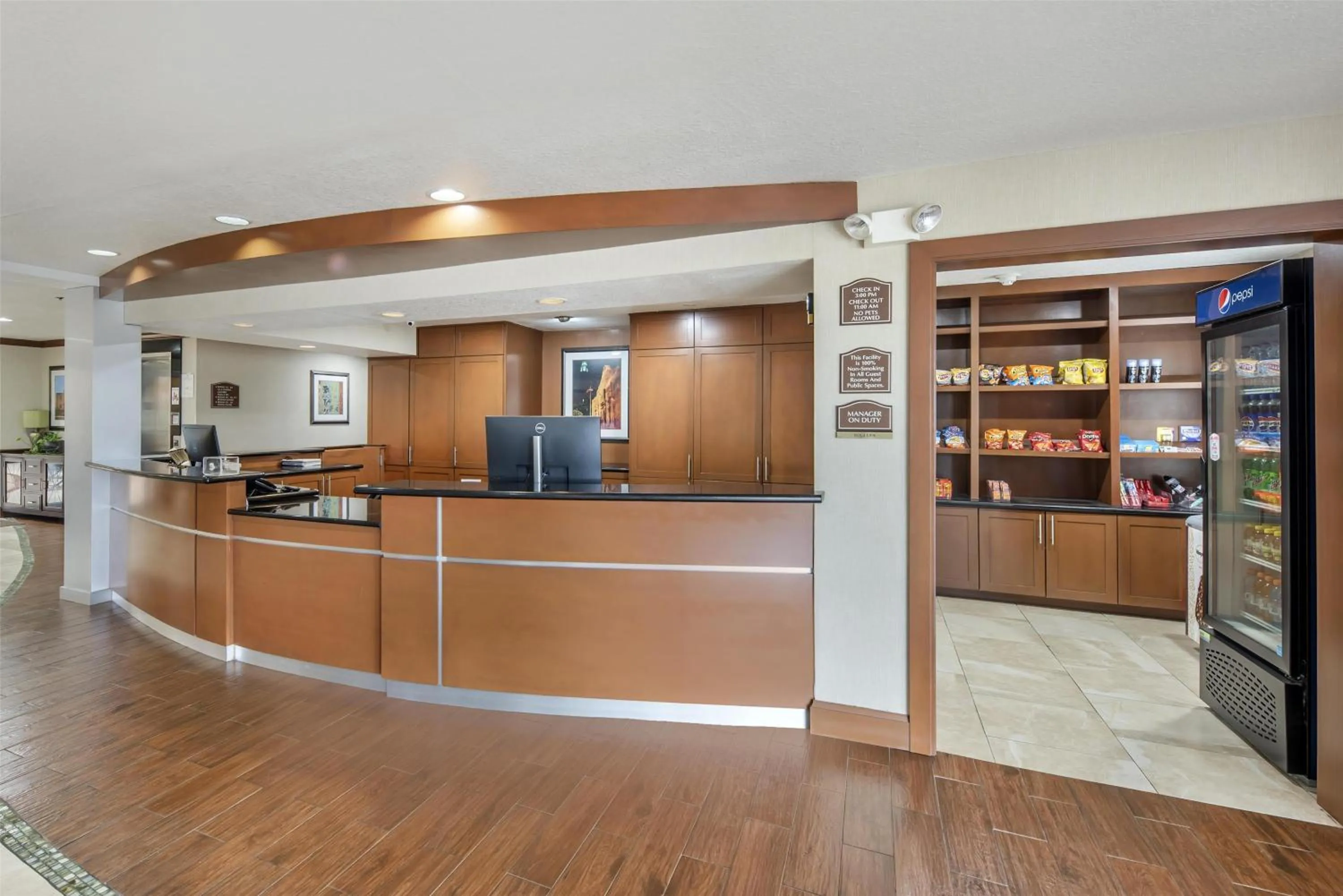 Lobby or reception in Best Western Plus Atrium Inn