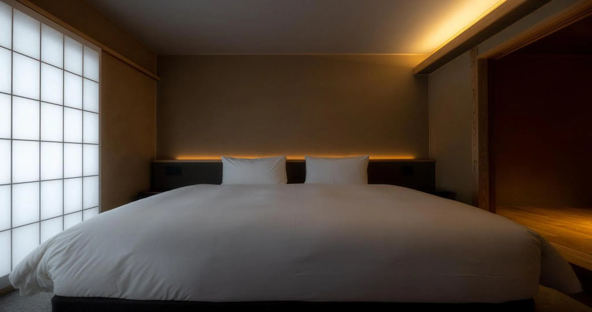 Bed in Higashiyama Shikikaboku