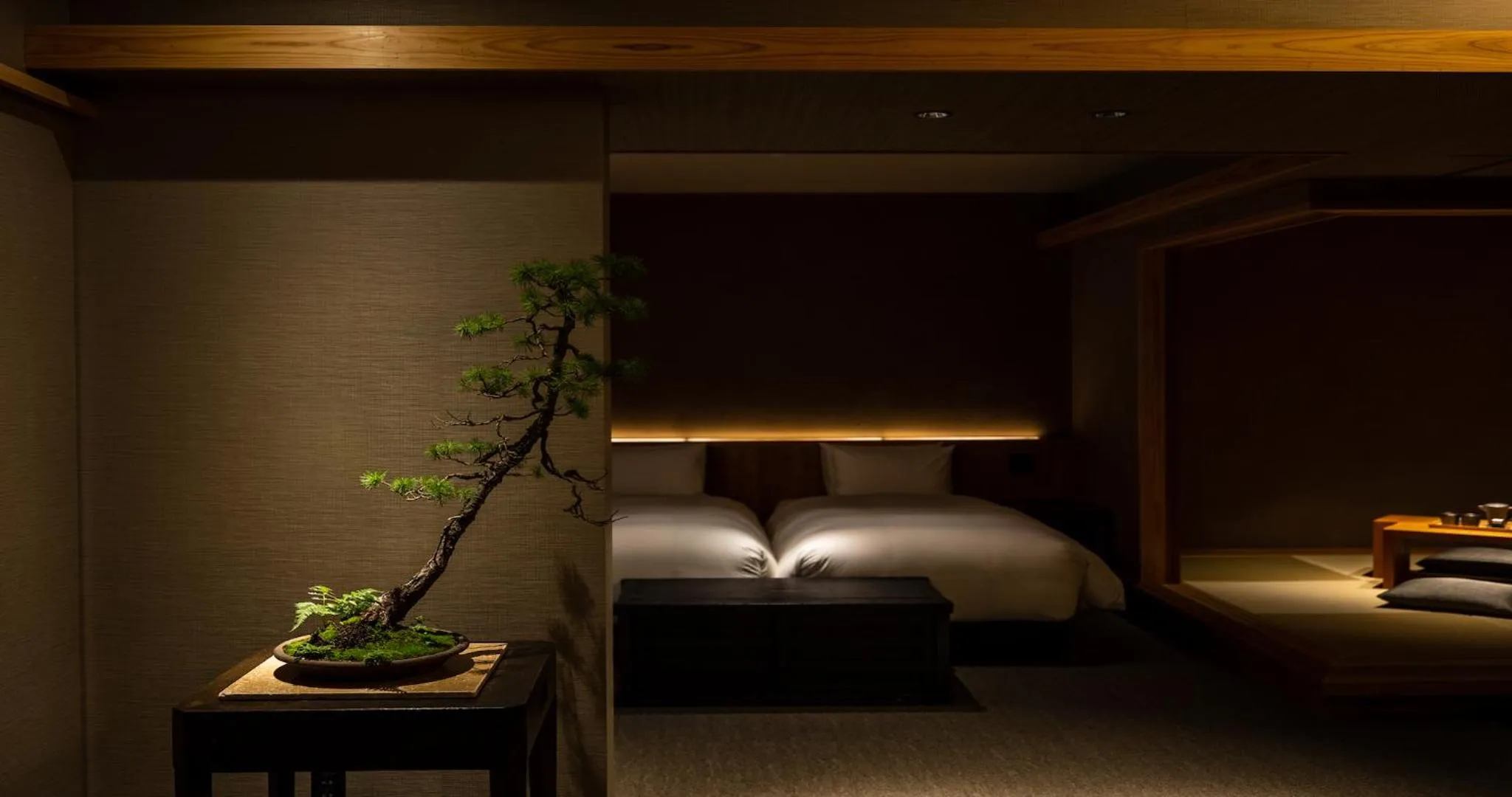 Decorative detail, Bed in Higashiyama Shikikaboku