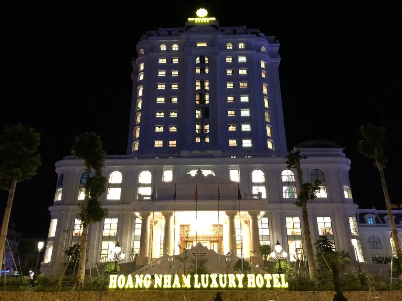 Hoang Nham Luxury Hotel