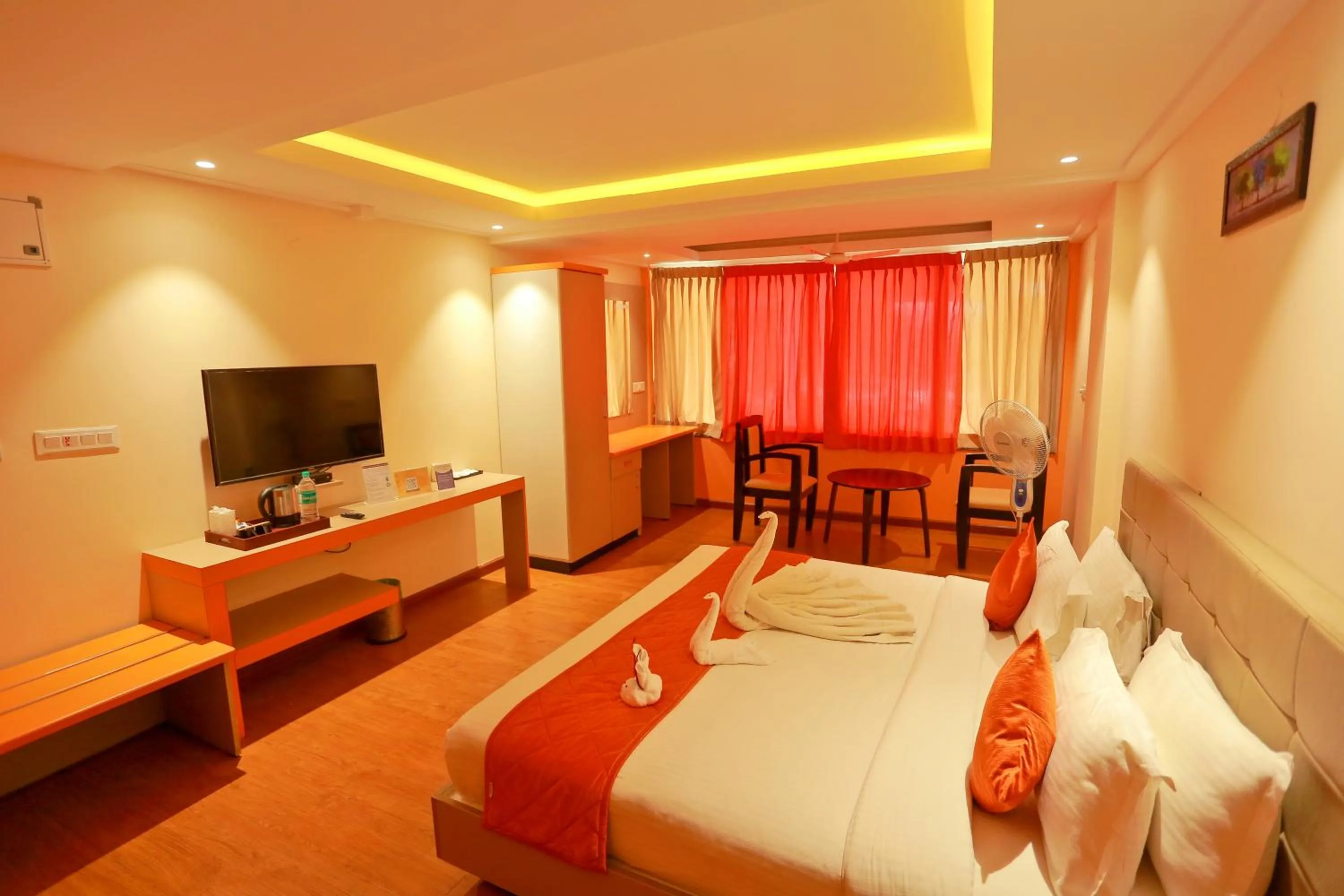 Bedroom, Bed in Grand Signature Hotel & spa