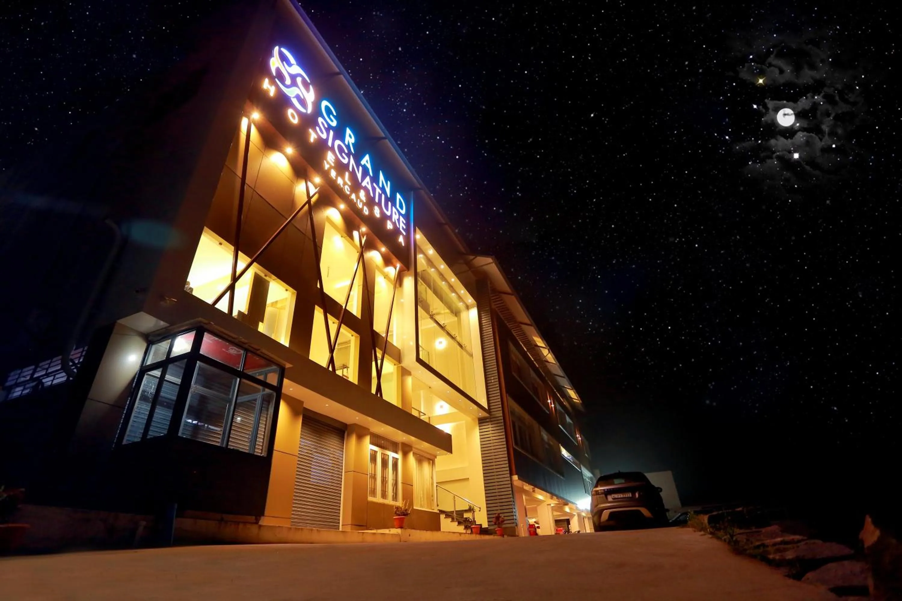 Property building in Grand Signature Hotel & spa