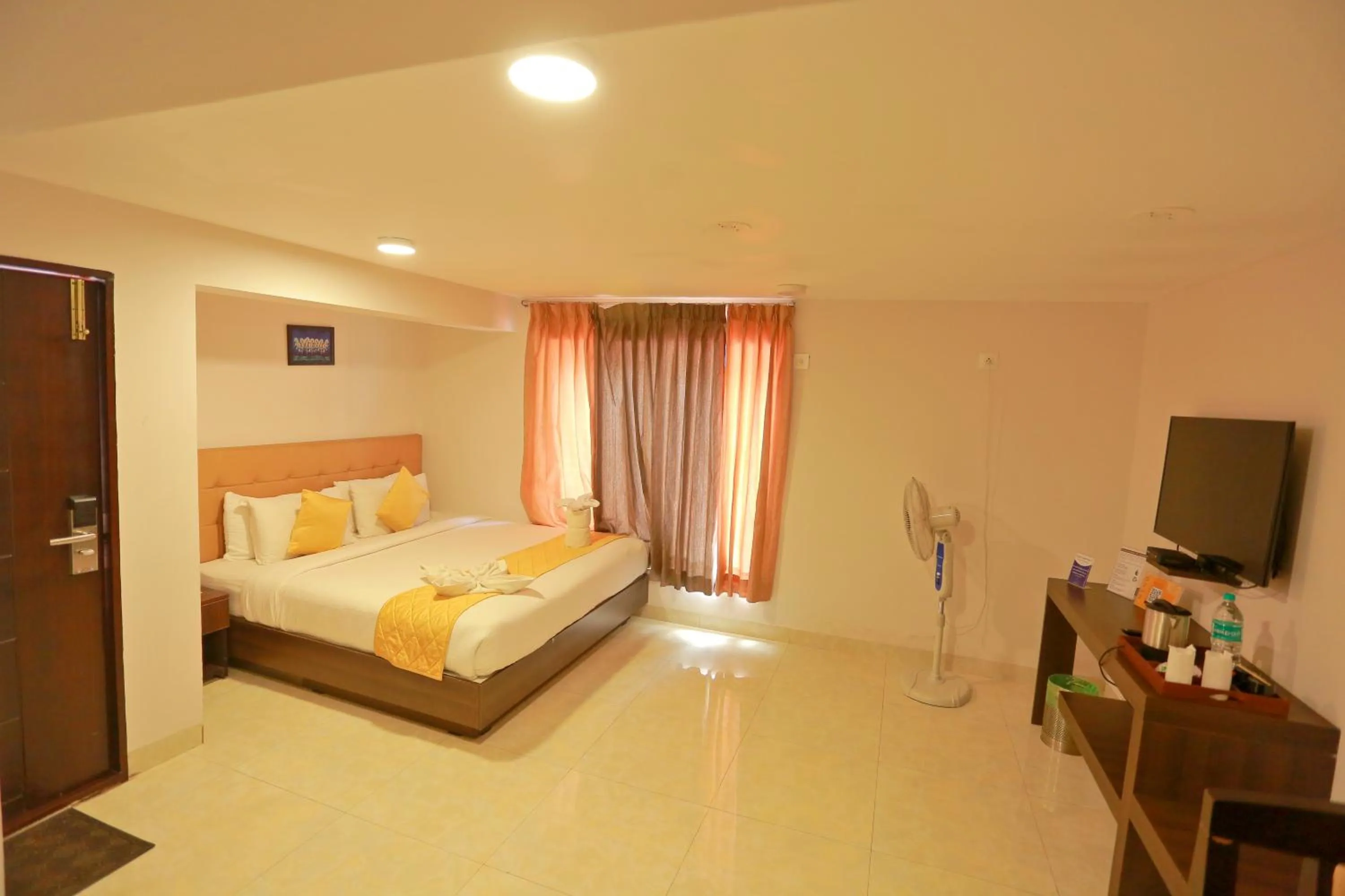 Bedroom, Bed in Grand Signature Hotel & spa