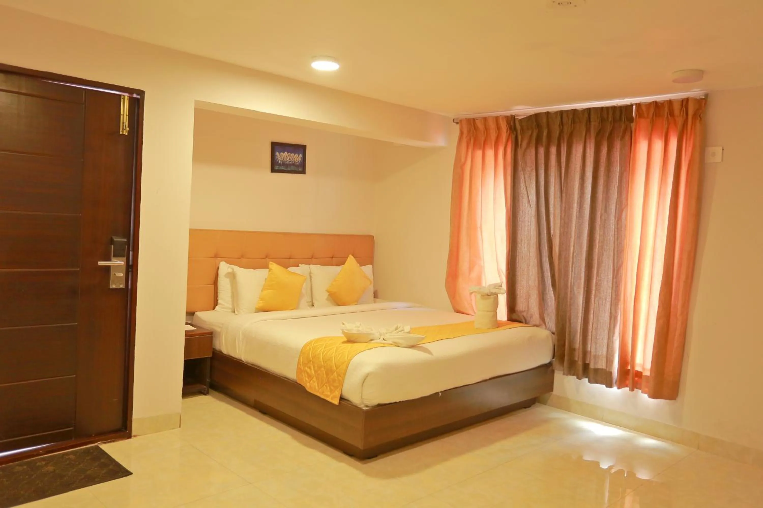 Bedroom, Bed in Grand Signature Hotel & spa