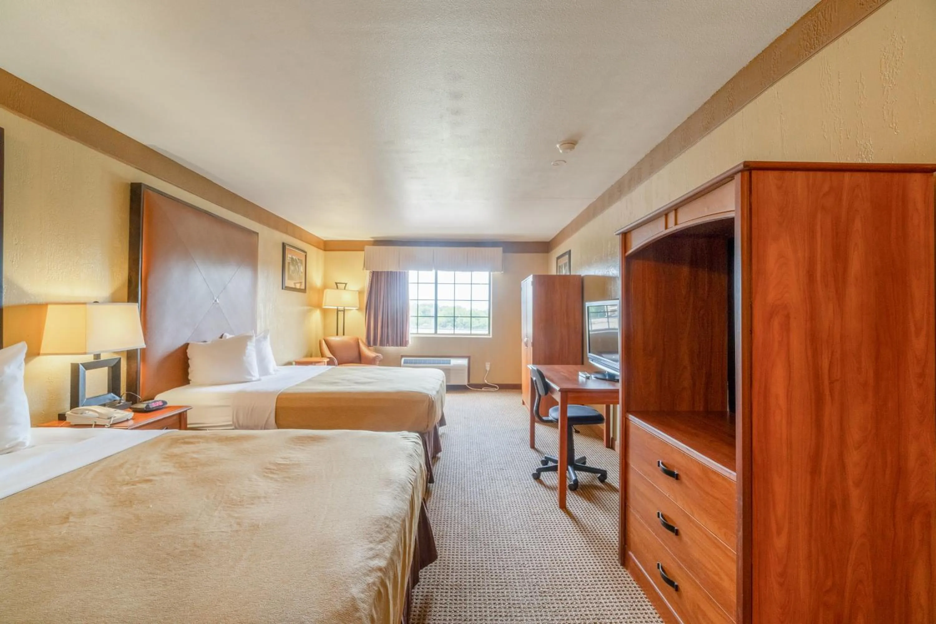 Bedroom, Bed in Texan Inn By OYO Beeville US-181