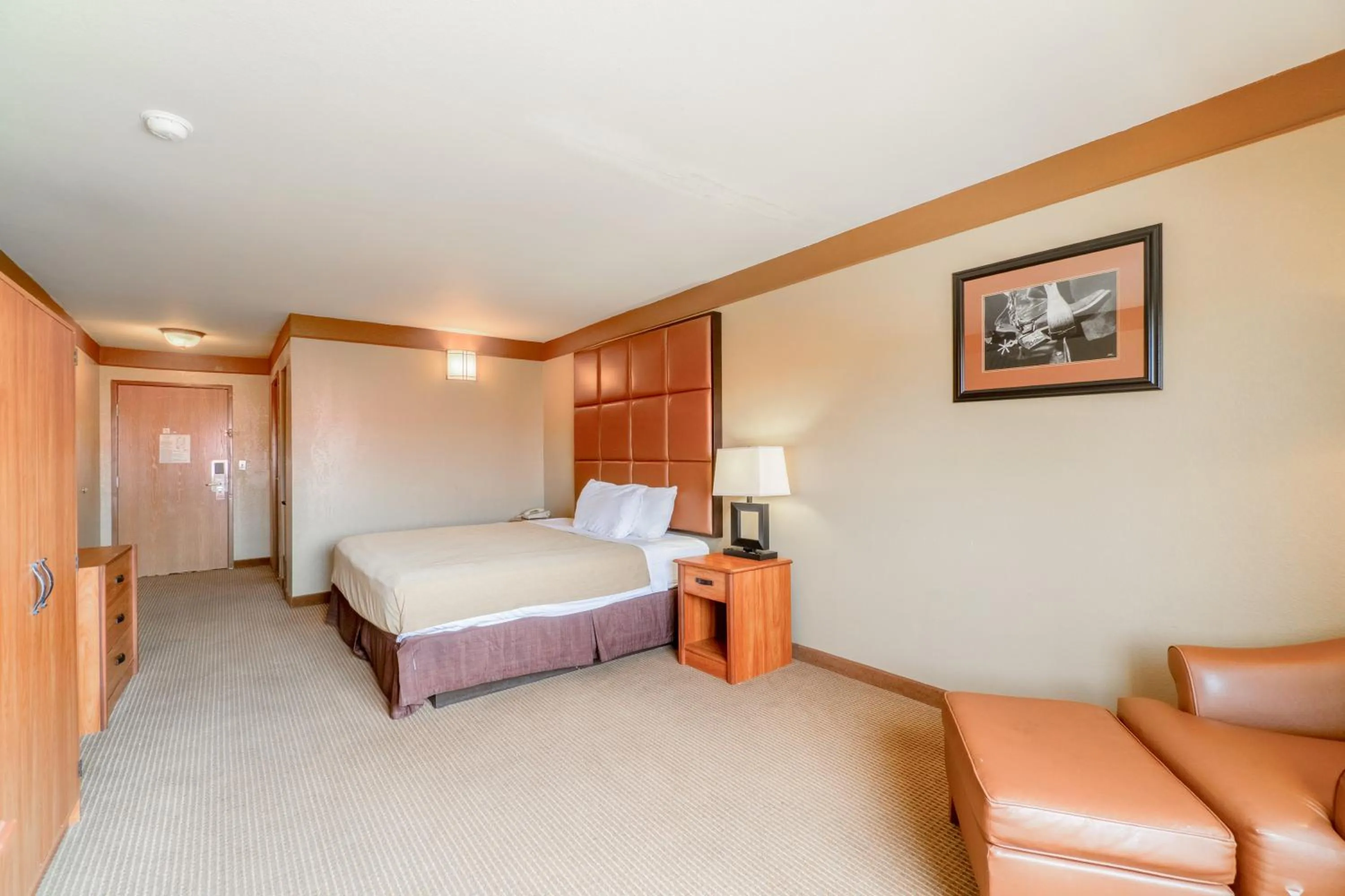 Bedroom, Bed in Texan Inn By OYO Beeville US-181