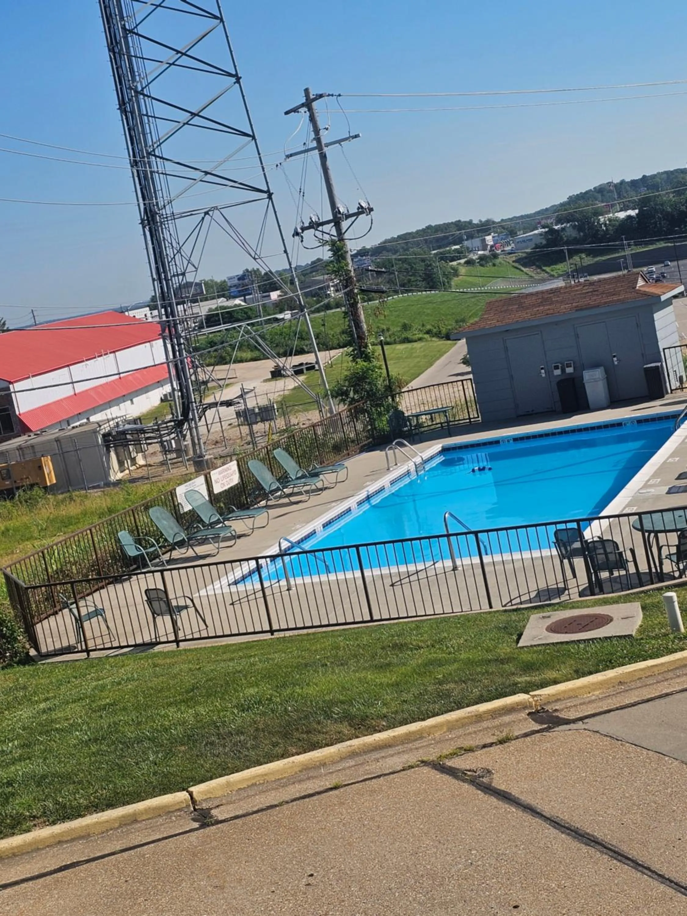 Days Inn by Wyndham Rolla