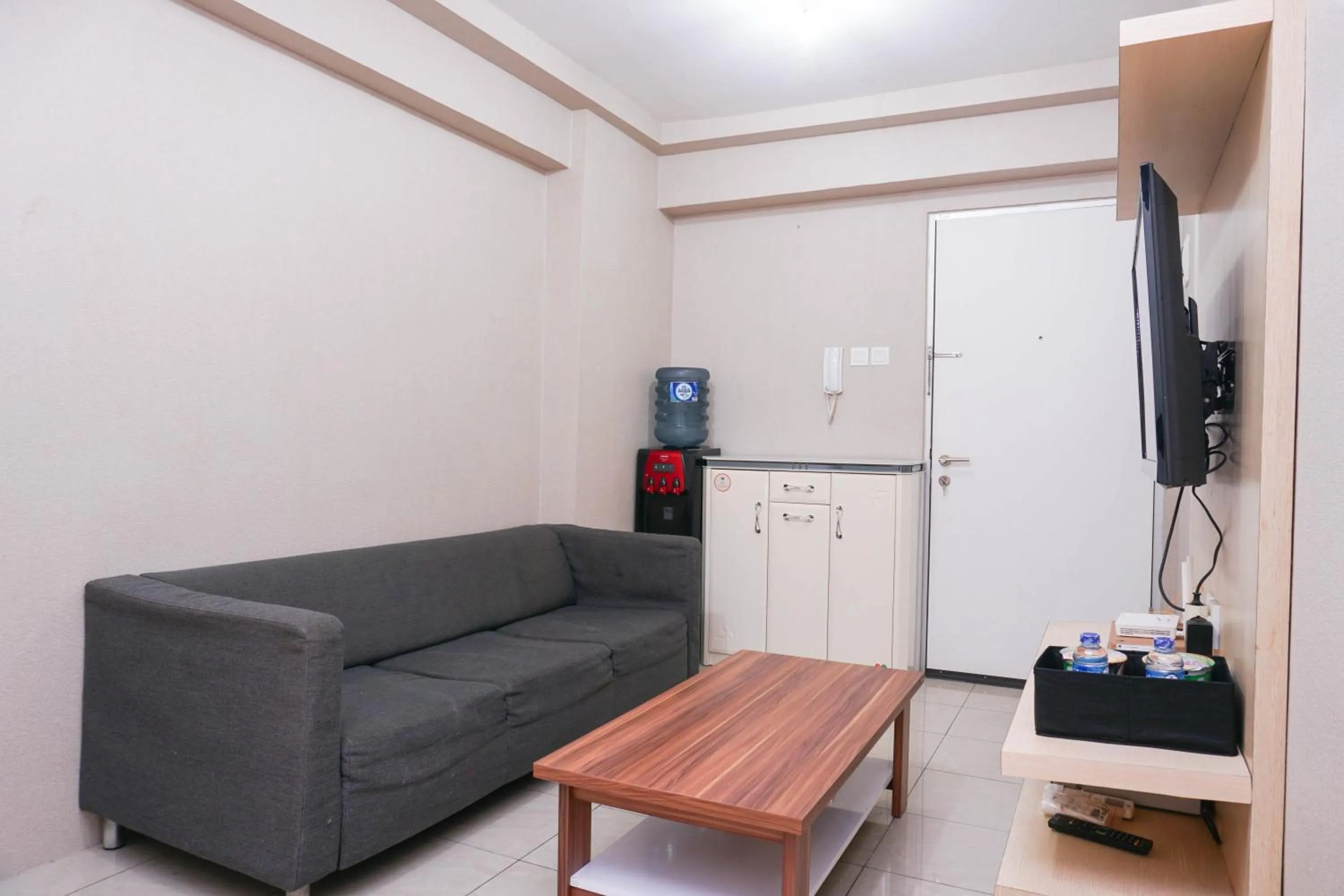 Spacious 2BR Green Bay Pluit Apartment By Travelio