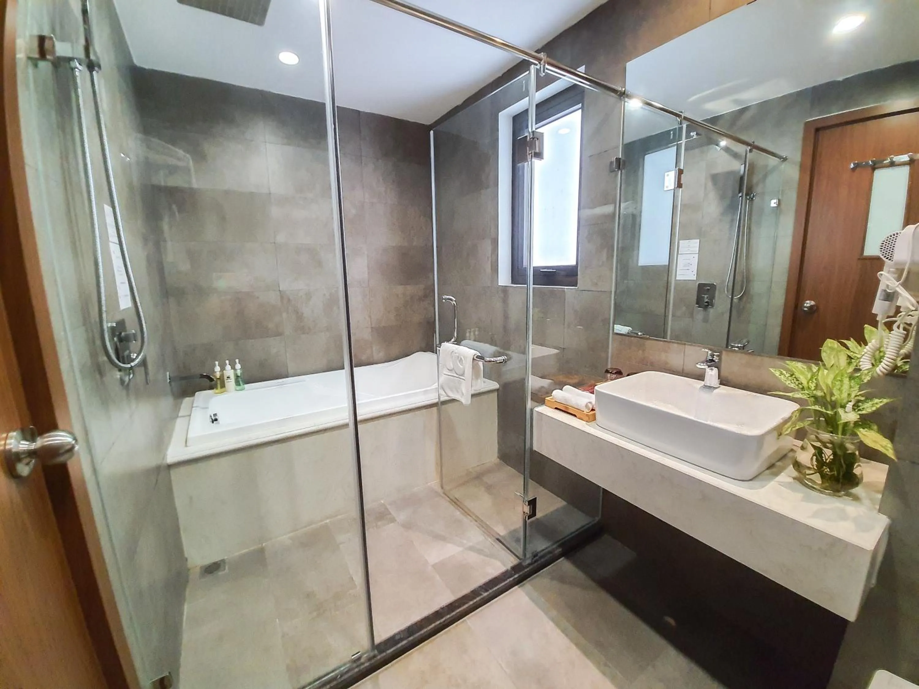 Bathroom in REIWA INN APARTMENT