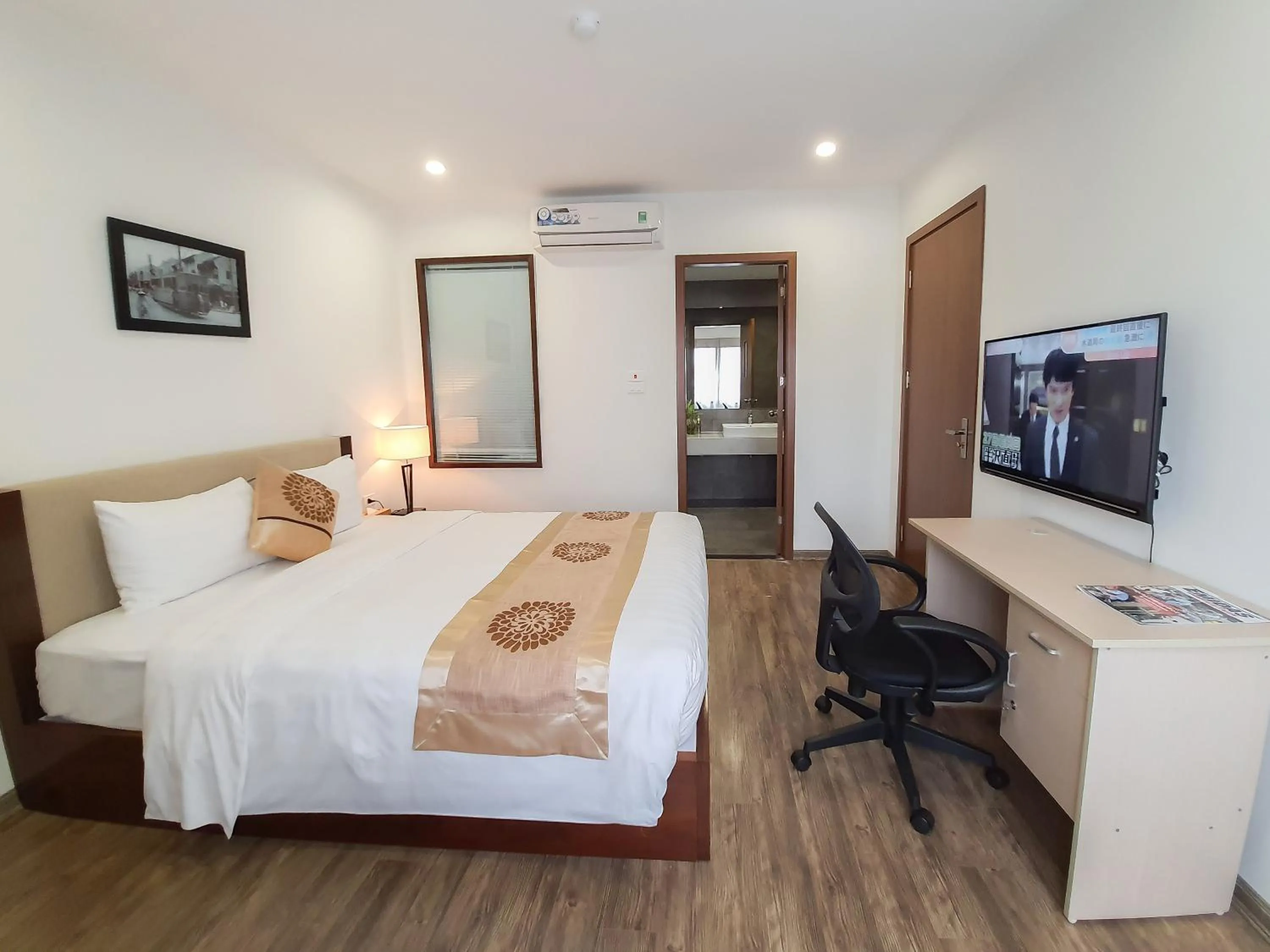 Bedroom, Bed in REIWA INN APARTMENT