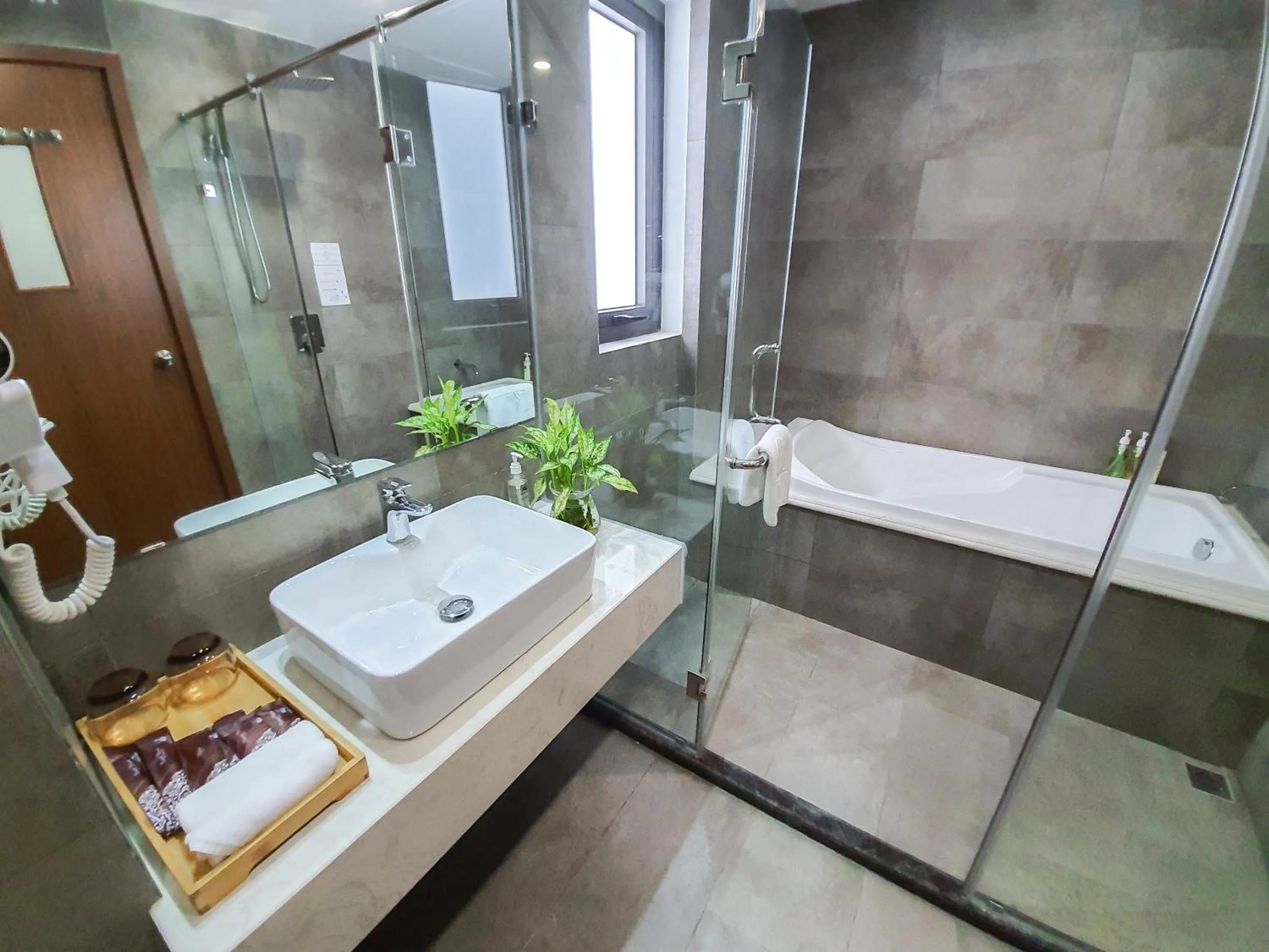 Toilet in REIWA INN APARTMENT