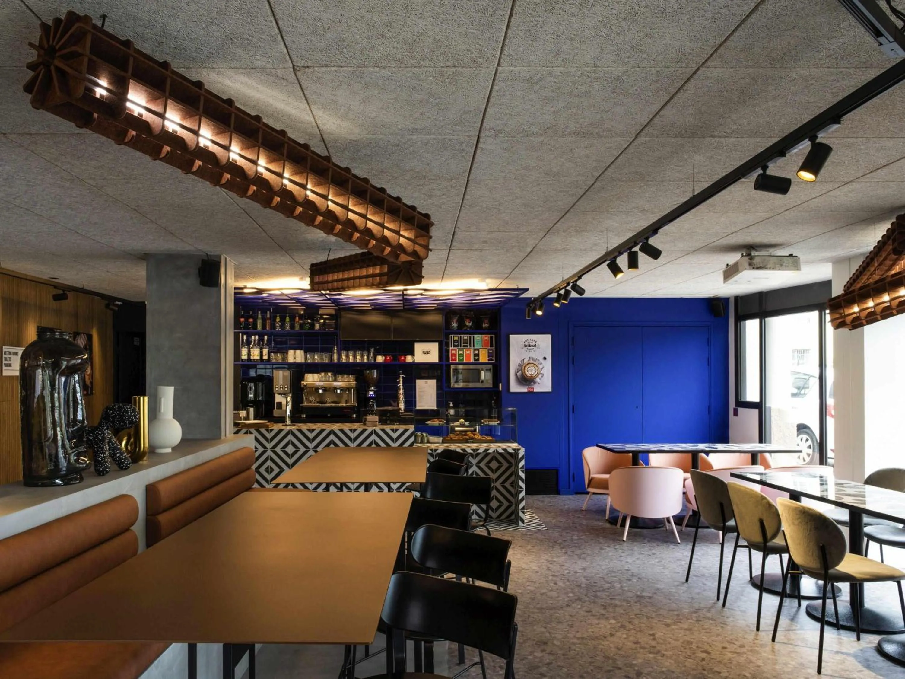 Lounge or bar in Tribe Carcassonne