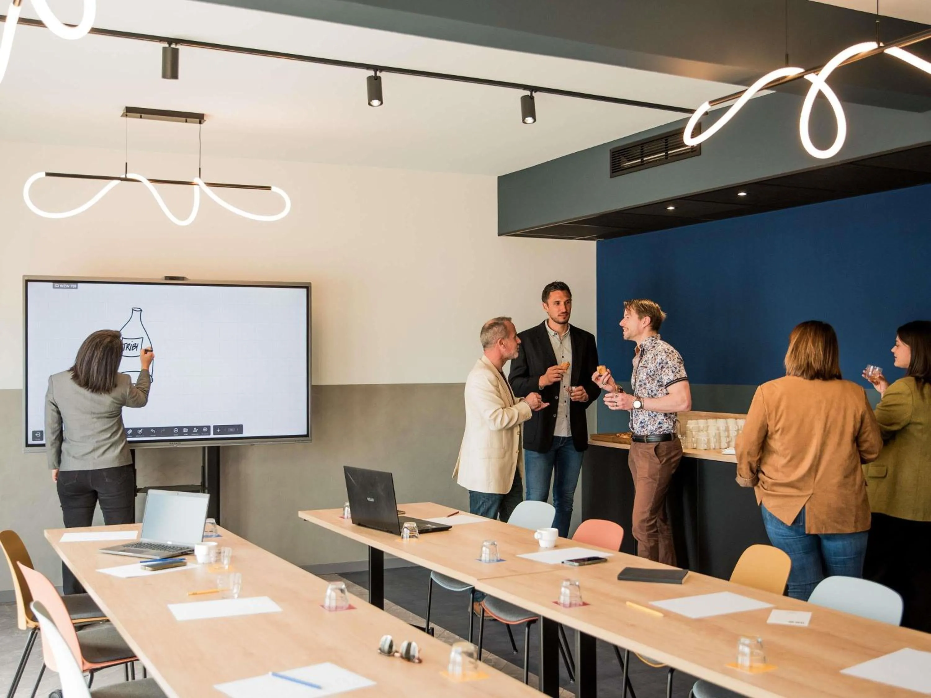 Meeting/conference room in Tribe Carcassonne