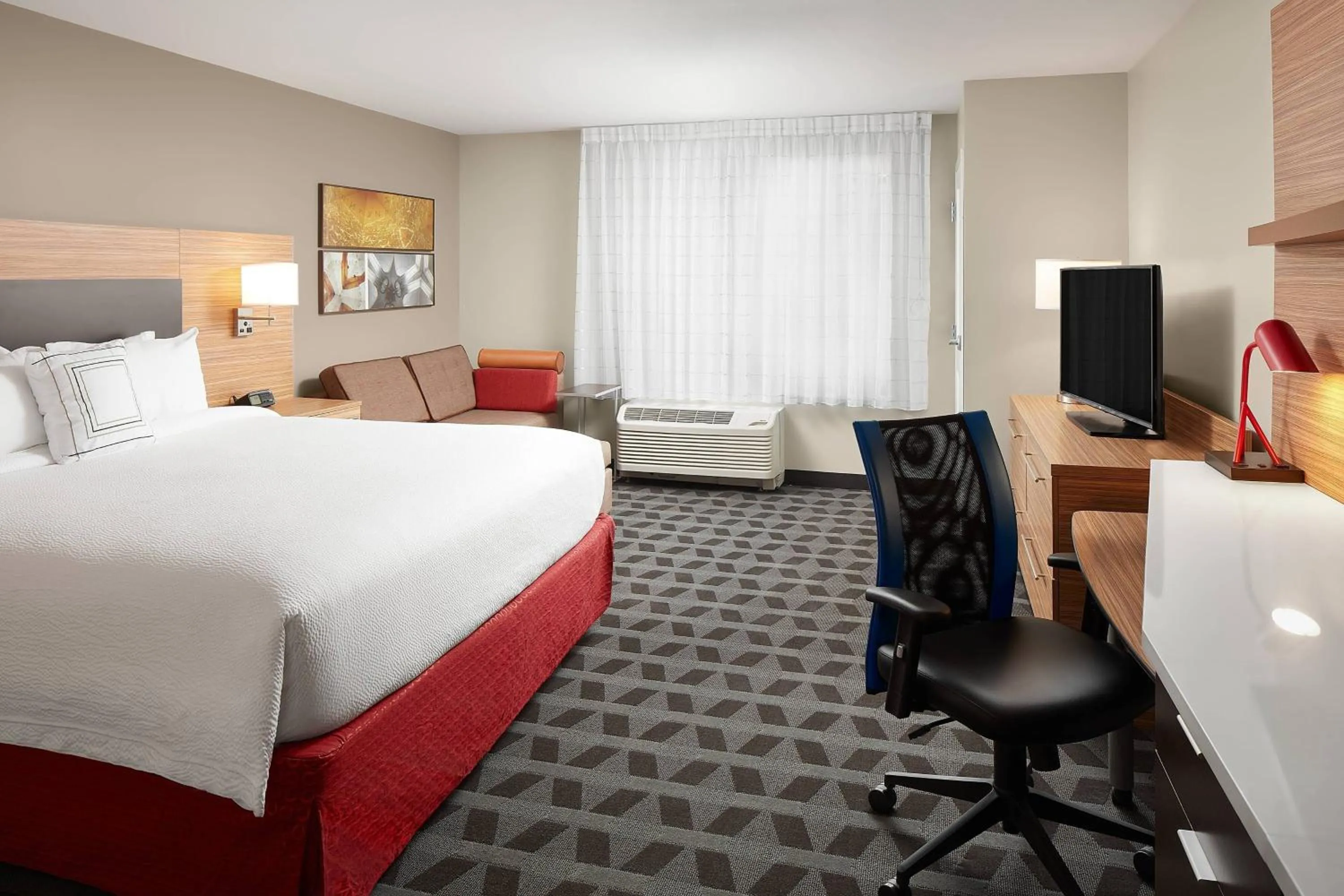 Photo of the whole room, Bed in TownePlace Suites by Marriott Danville