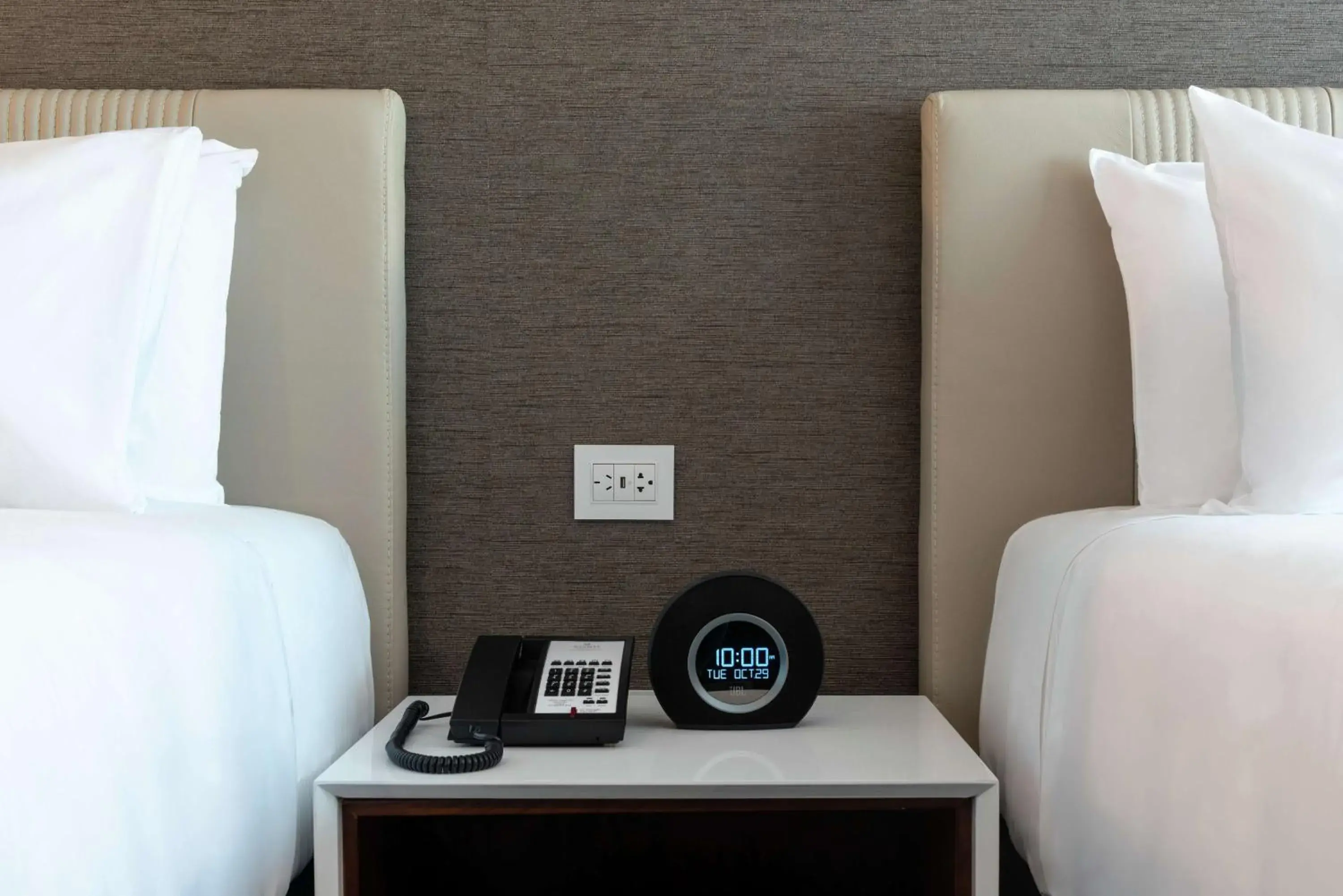 Deluxe Queen Room with Two Queen Beds in Soro Montevideo, Curio Collection By Hilton Deluxe Queen Room with Two Queen Beds in Soro Montevideo, Curio Collection By Hilton