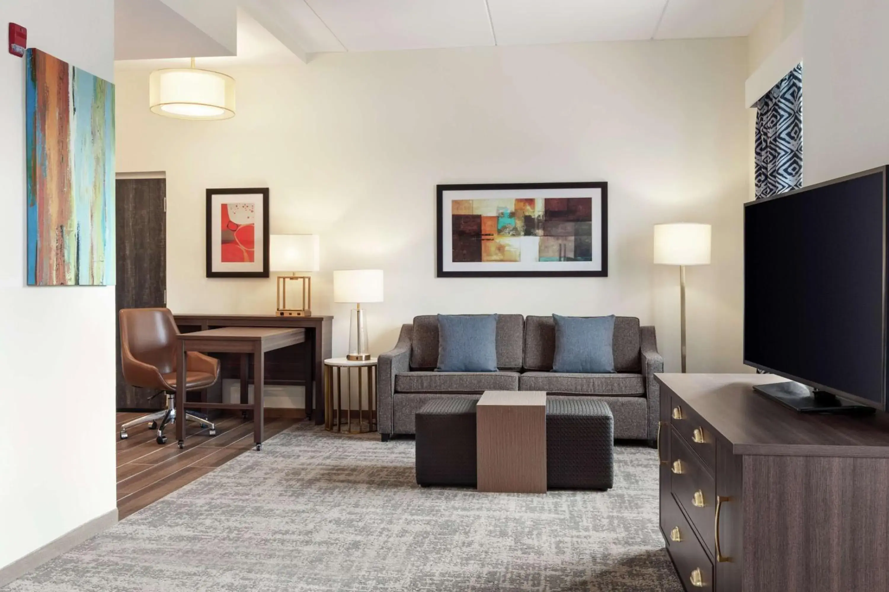 King Studio - Mobility and Hearing Access/Non-Smoking in Homewood Suites By Hilton Horsham Willow Grove King Studio - Mobility and Hearing Access/Non-Smoking in Homewood Suites By Hilton Horsham Willow Grove