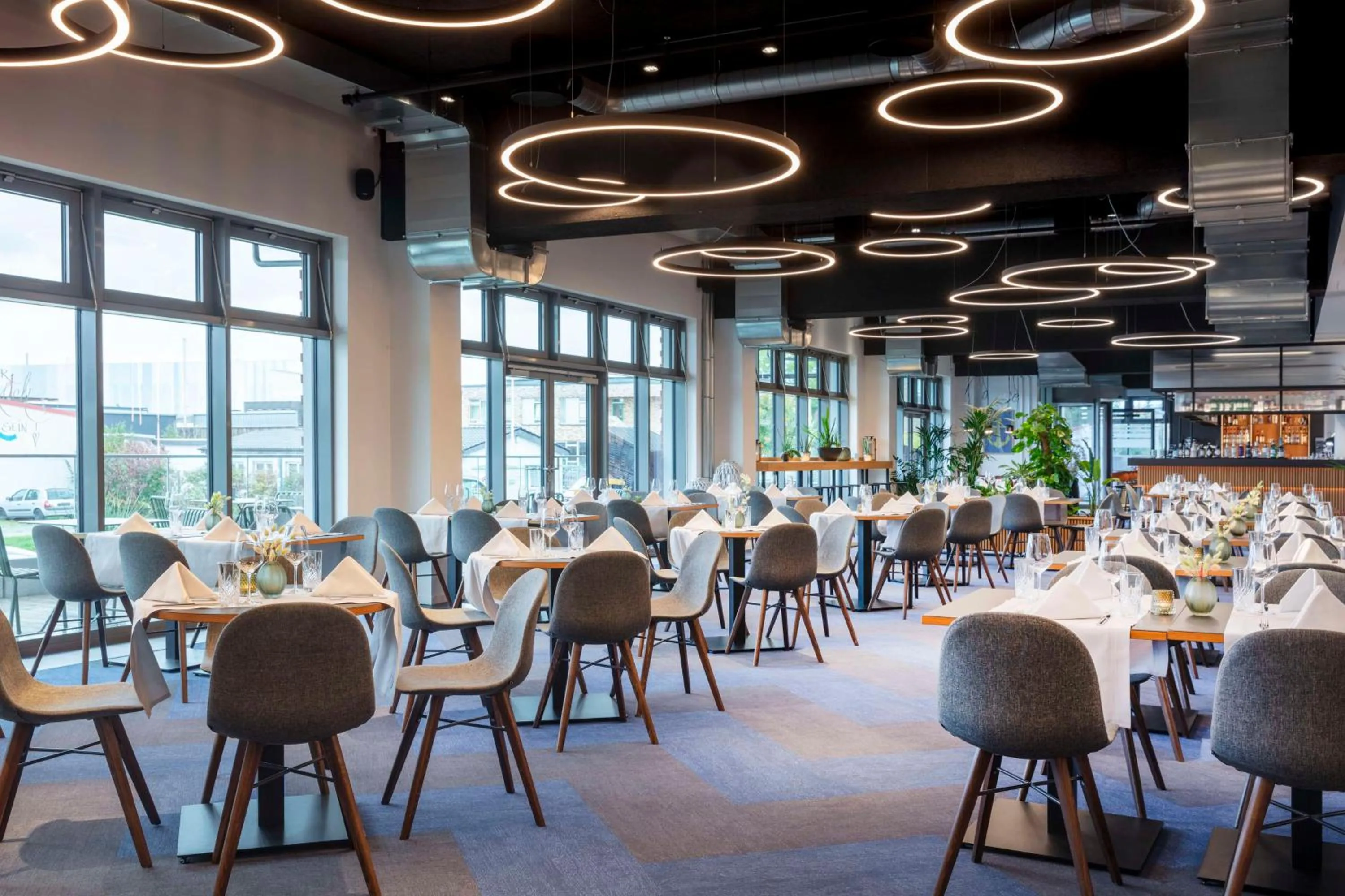 Restaurant/places to eat in Park Inn By Radisson Wismar