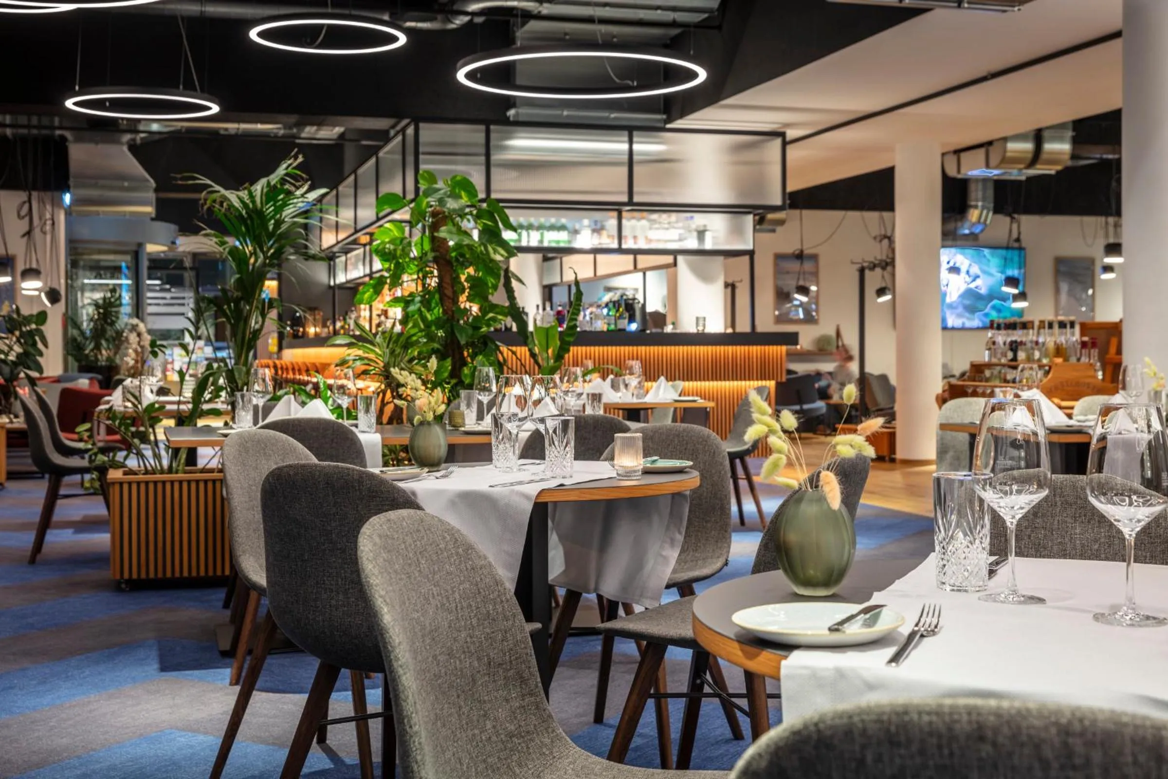 Restaurant/places to eat in Park Inn By Radisson Wismar