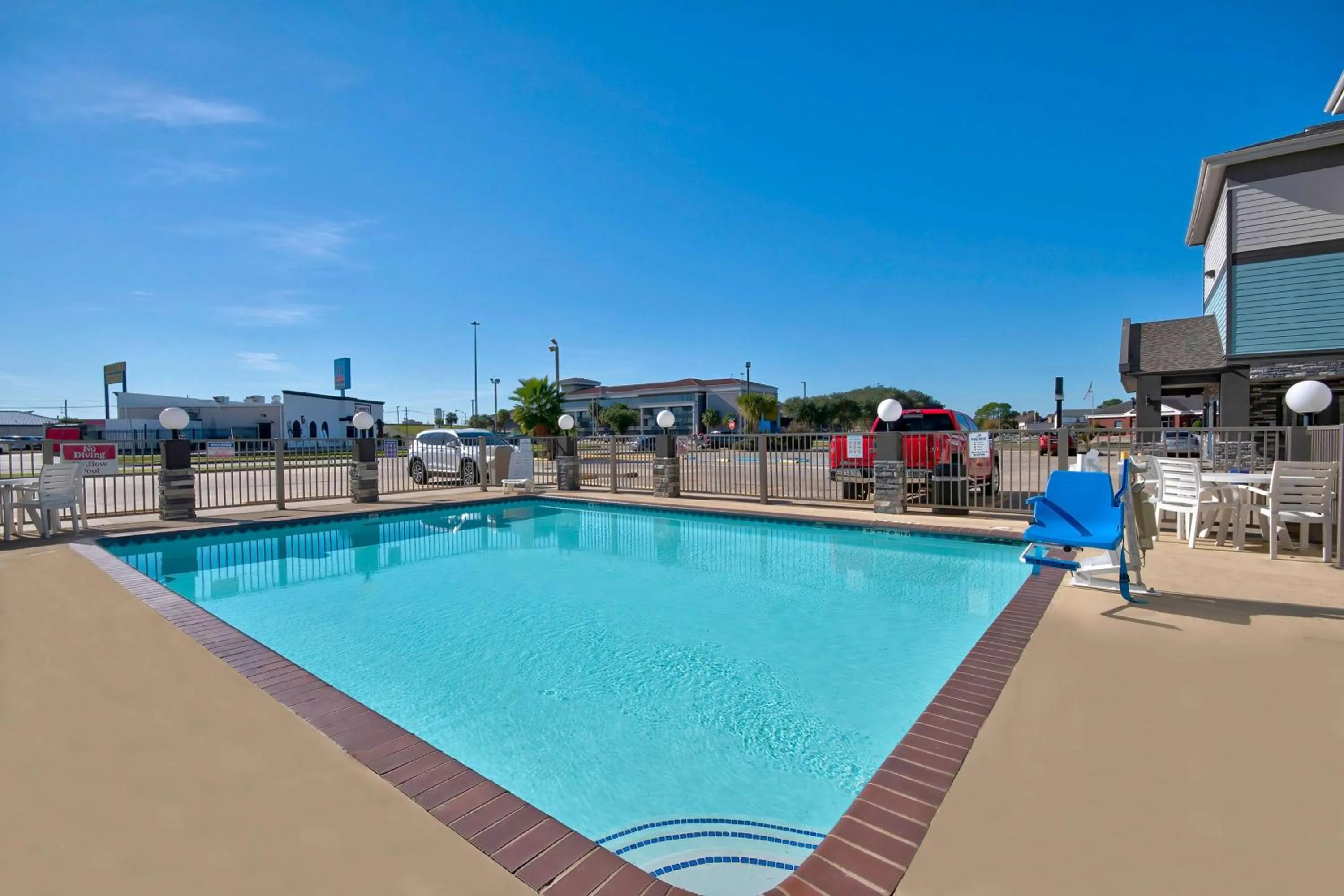 Pool view in Studio 6-Port Arthur, TX - SE