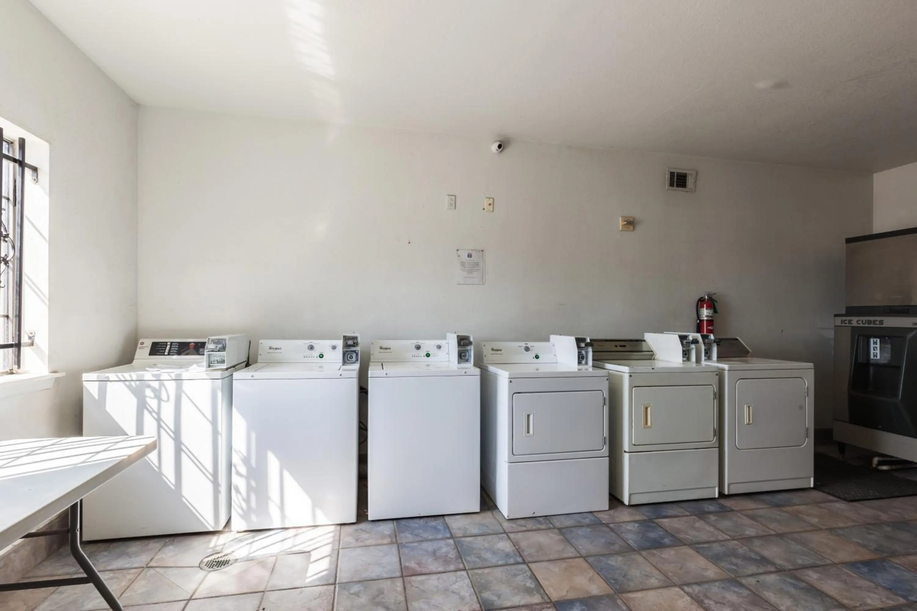 Other in Studio 6-Port Arthur, TX - SE