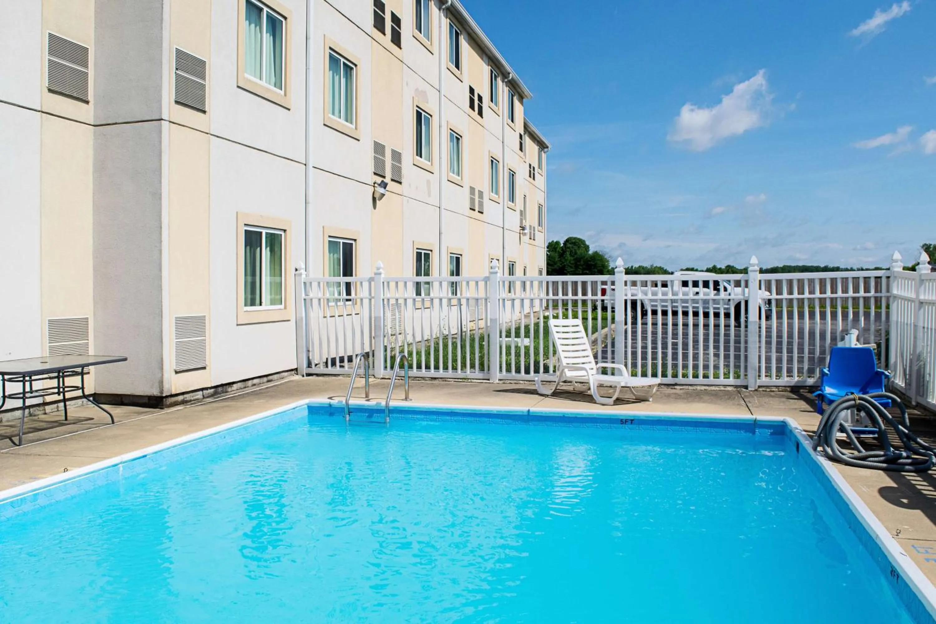 On site in Motel 6-Seymour, IN - North