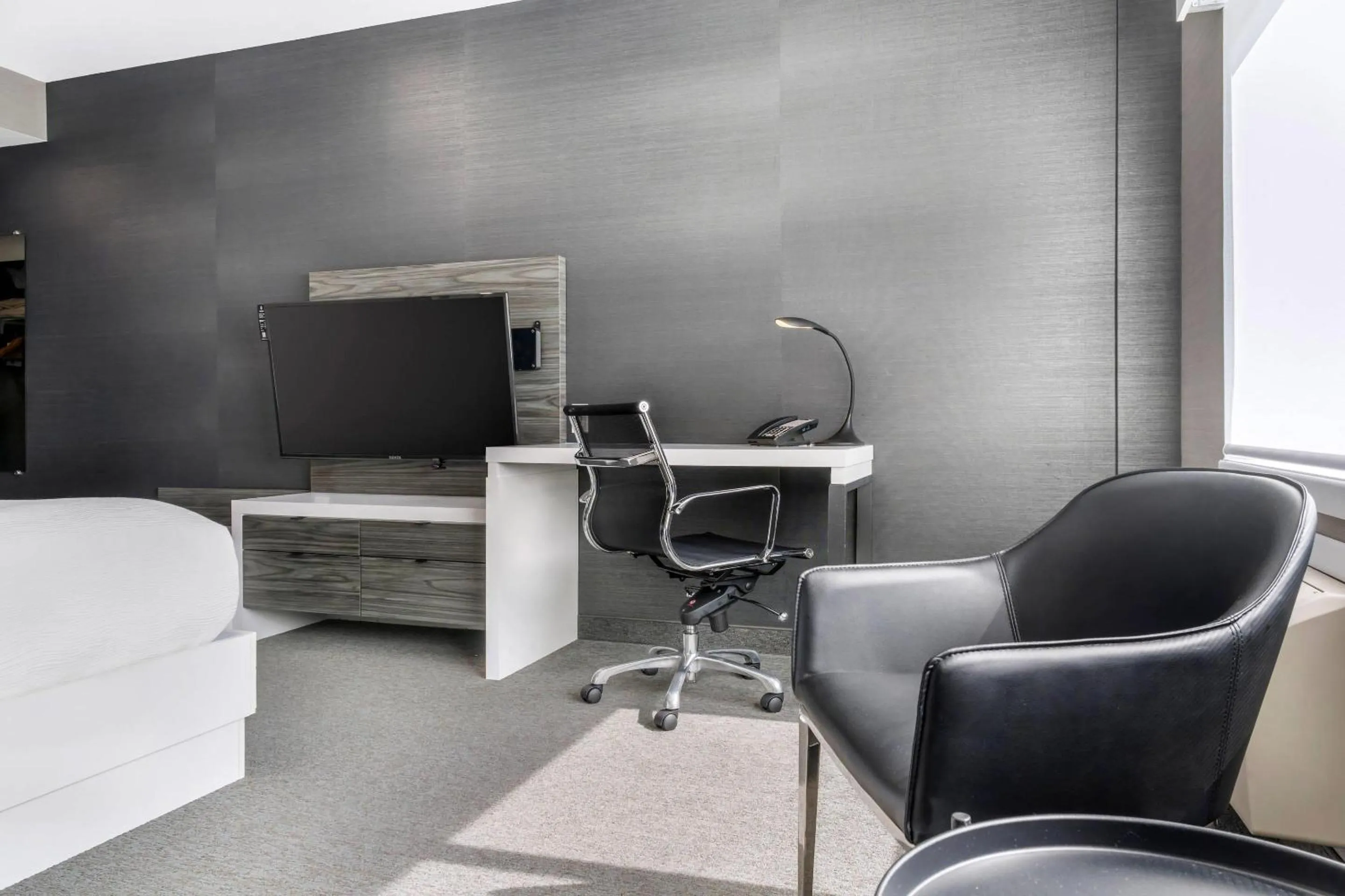 Bedroom, Bed in Quality Inn & Suites