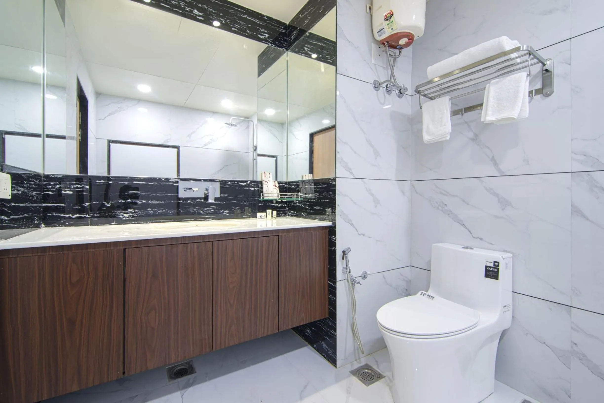 Bathroom in Hotel Sleep Inn