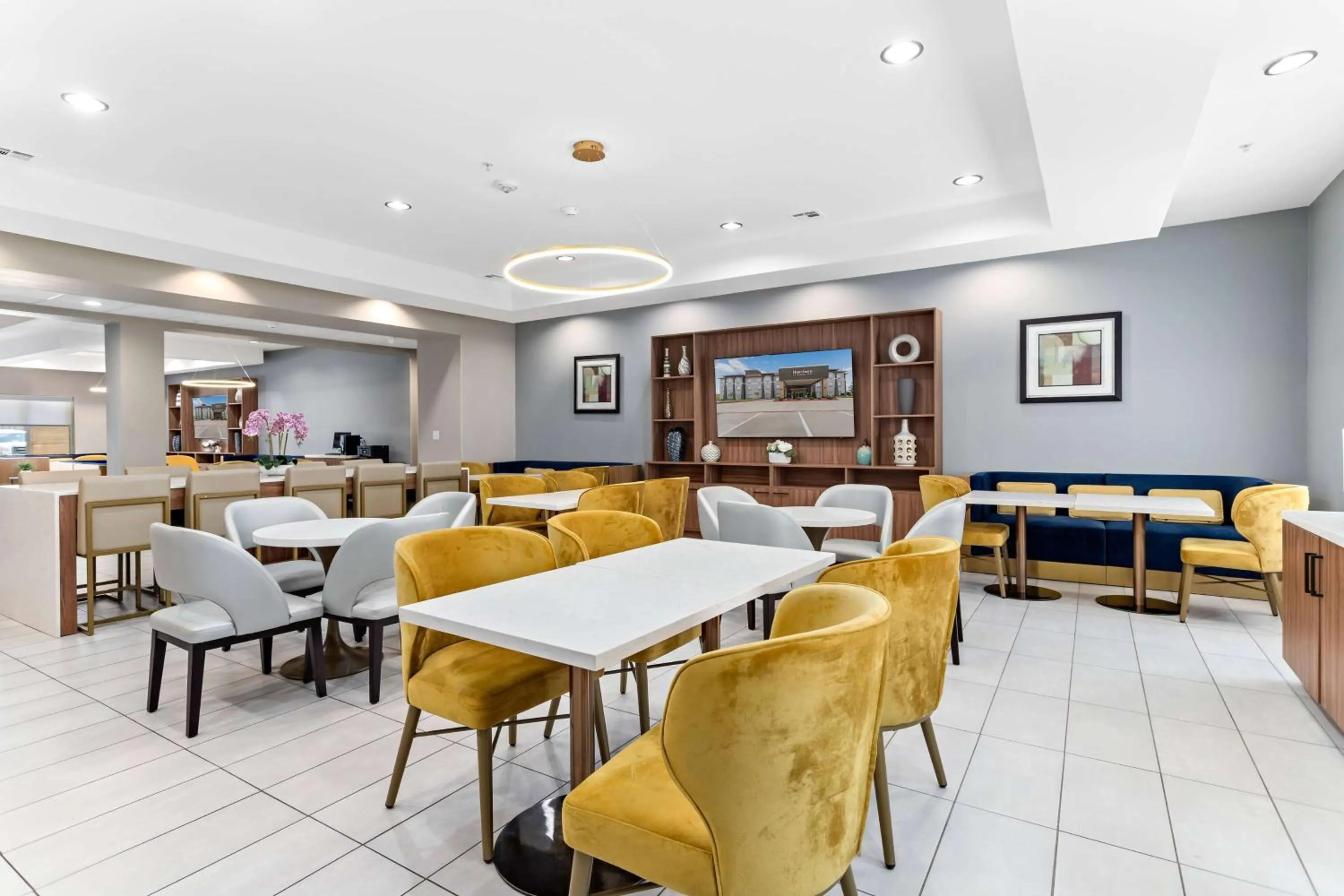Restaurant/places to eat in Hawthorn Extended Stay by Wyndham Port Arthur