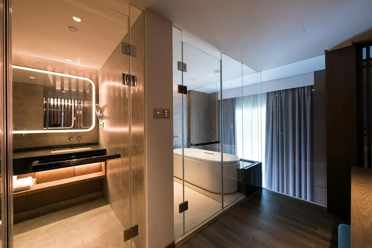 Duplex Suite with Sea View in Wingate by Wyndham Hainan Chengmai Duplex Suite with Sea View in Wingate by Wyndham Hainan Chengmai