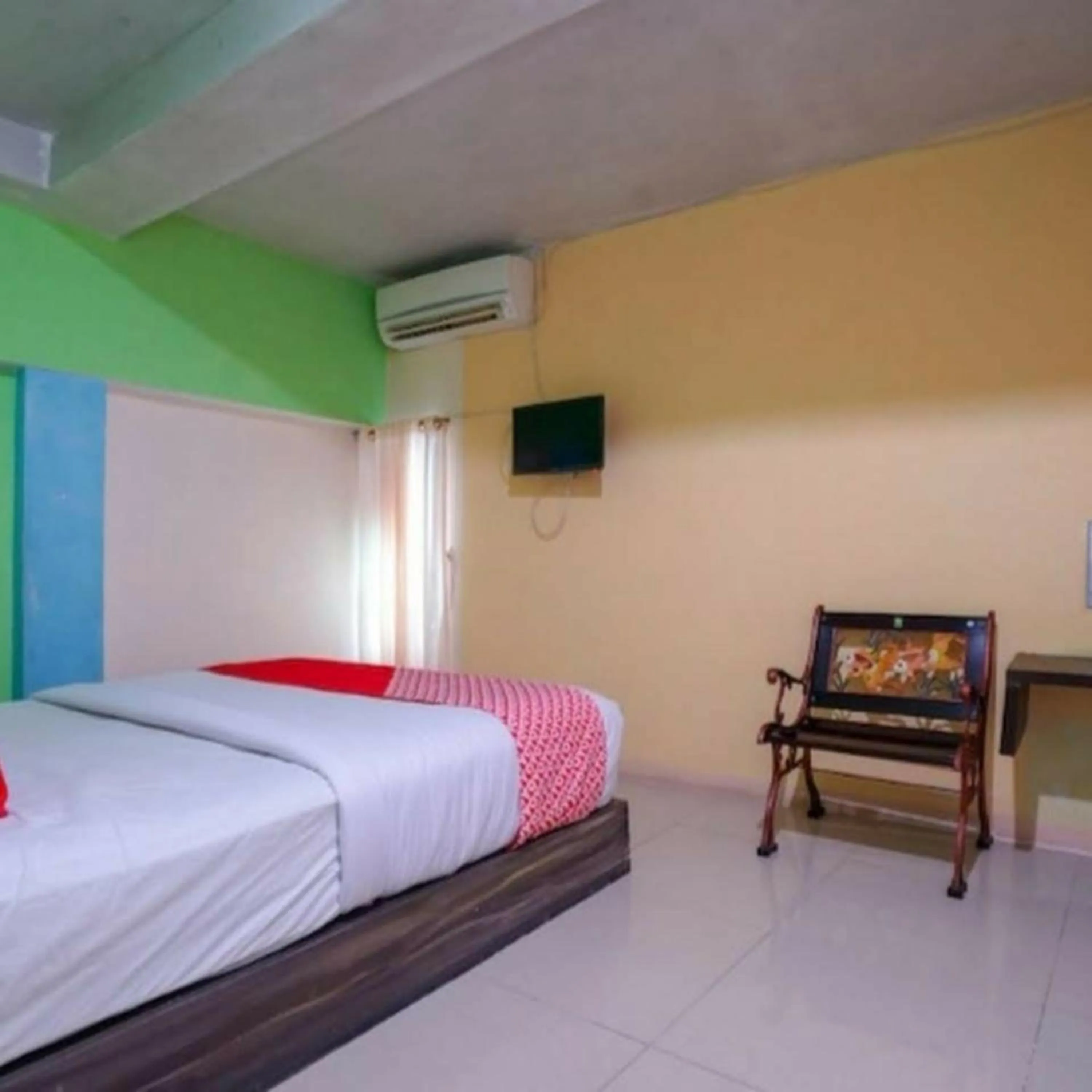 Bedroom, Bed in Hotel Lendosis Mayor Ruslan