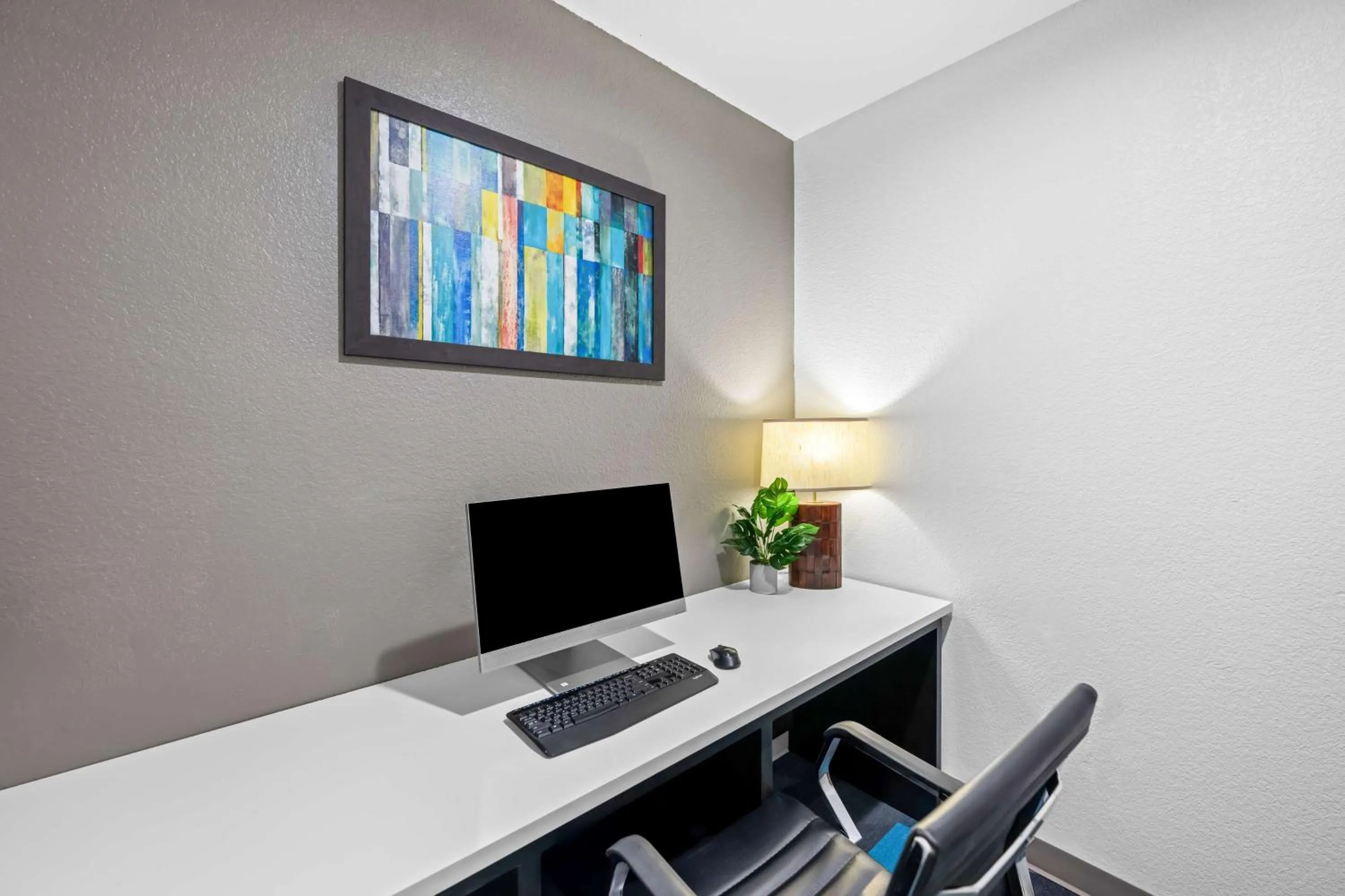 Business facilities in Best Western Palace Inn & Suites