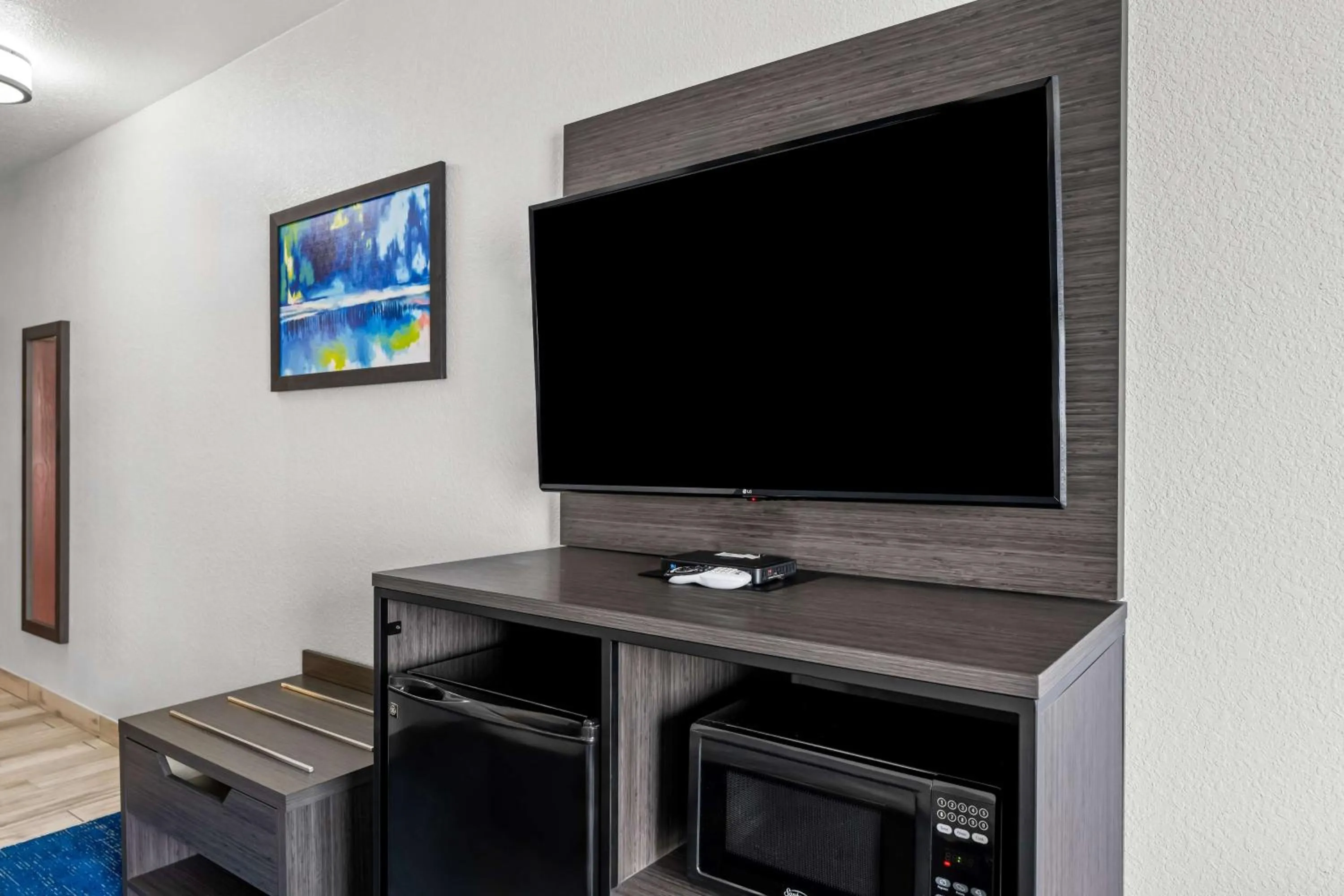 Bedroom in Best Western Palace Inn & Suites