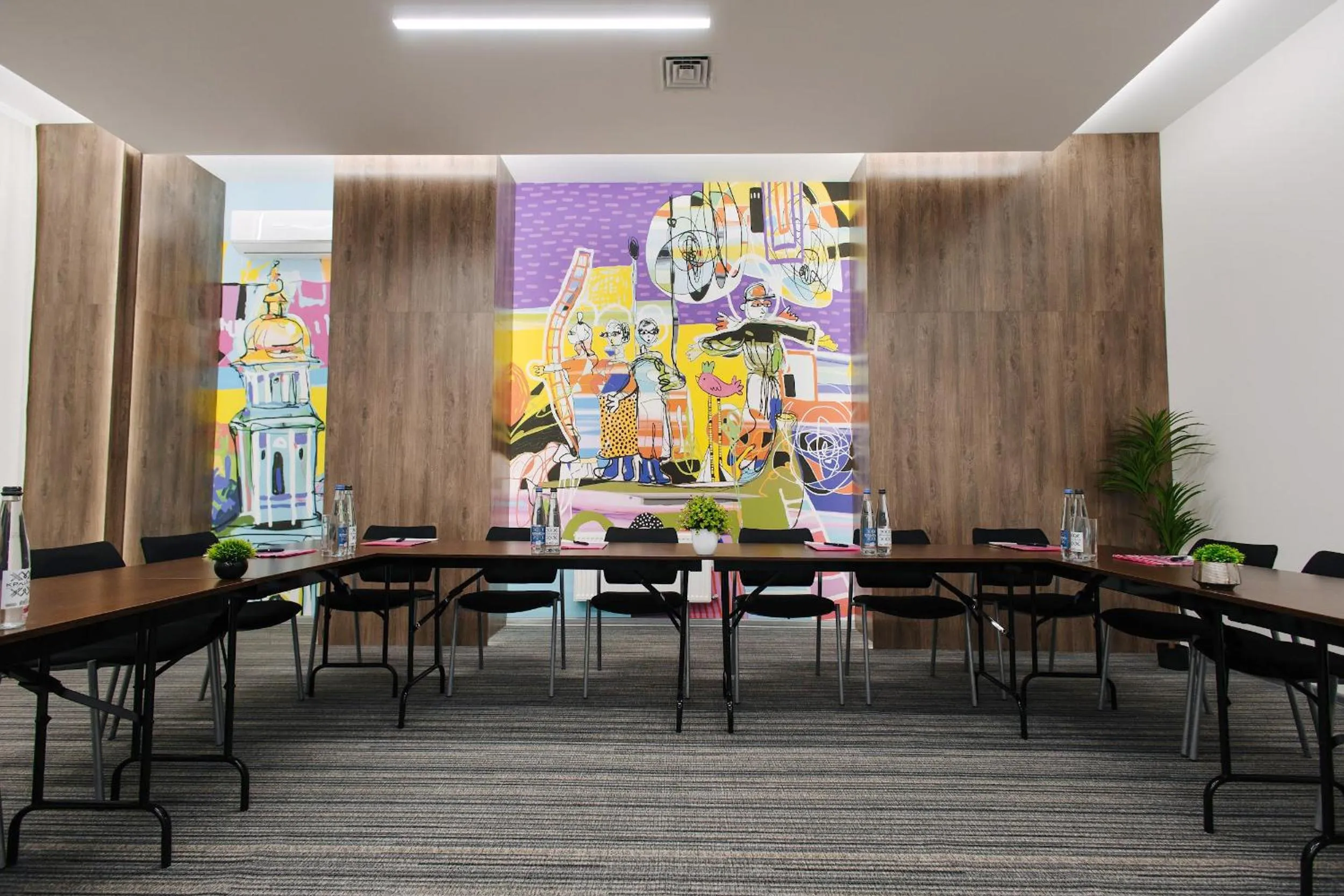 Meeting/conference room in Amarant Urban Hotel by CHM