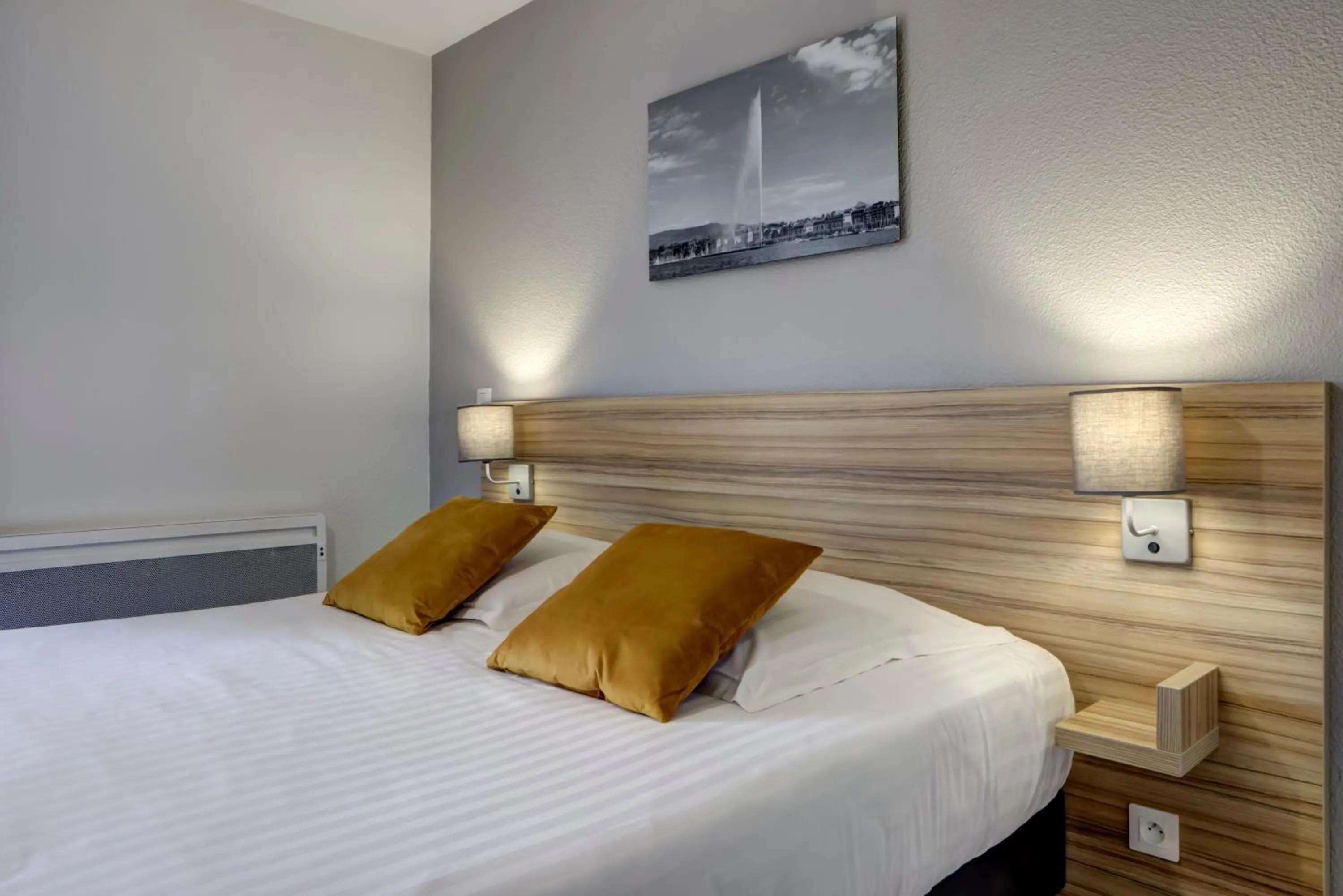 Bedroom, Bed in Zenitude Hôtel-Résidences L'Orée du Parc