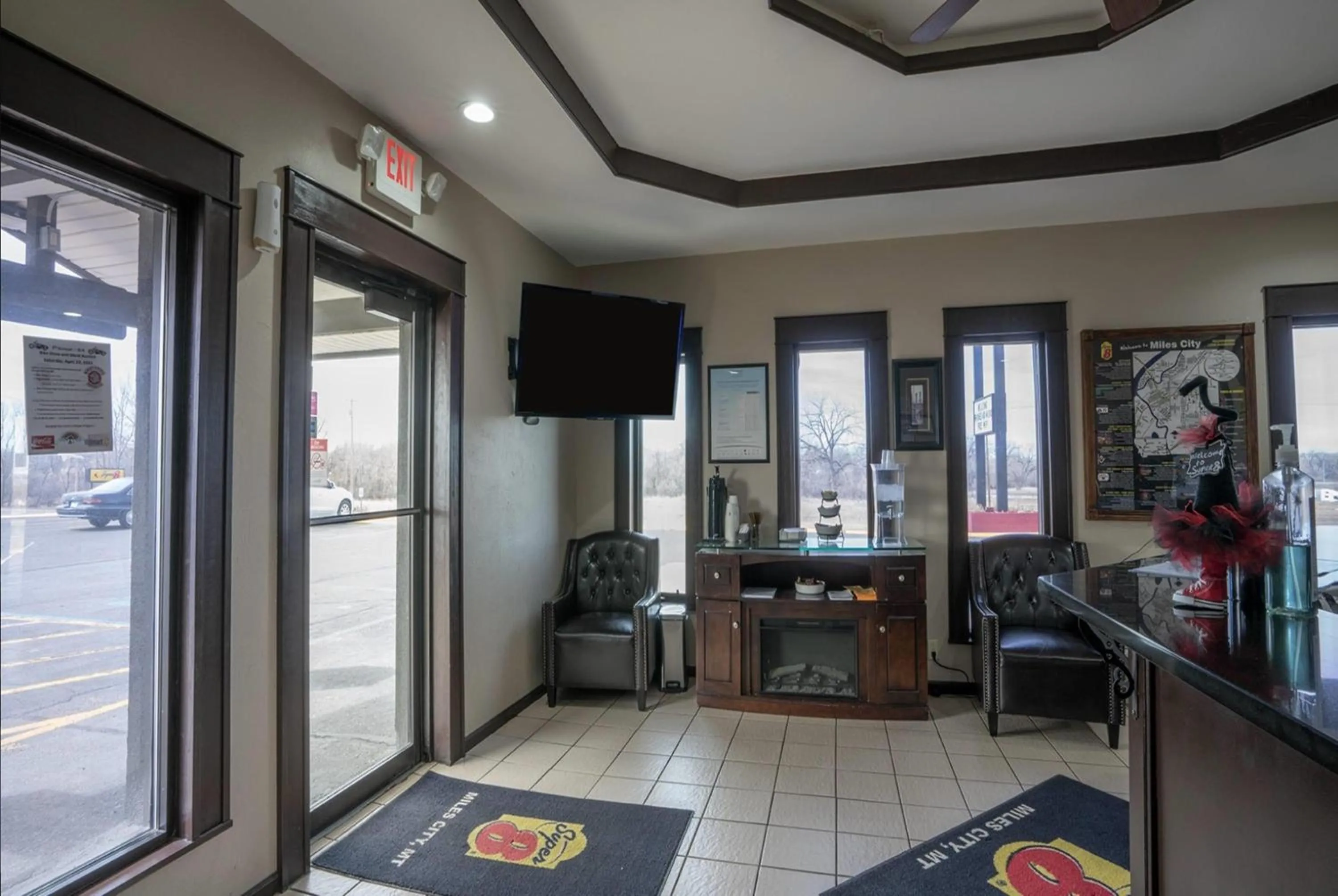 Lobby or reception in Super 8 by Wyndham Miles City