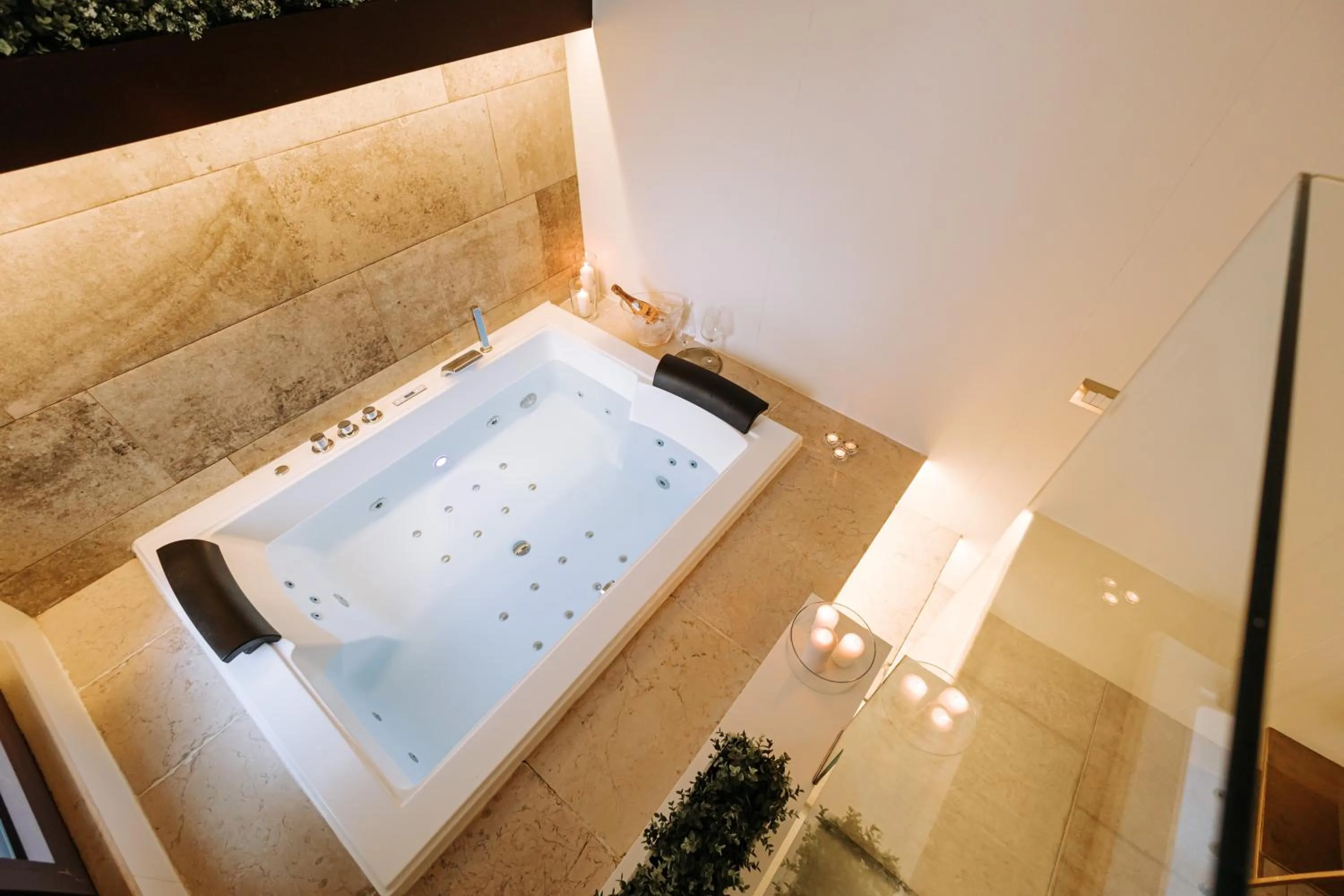 Suite1212 - Pirrelli