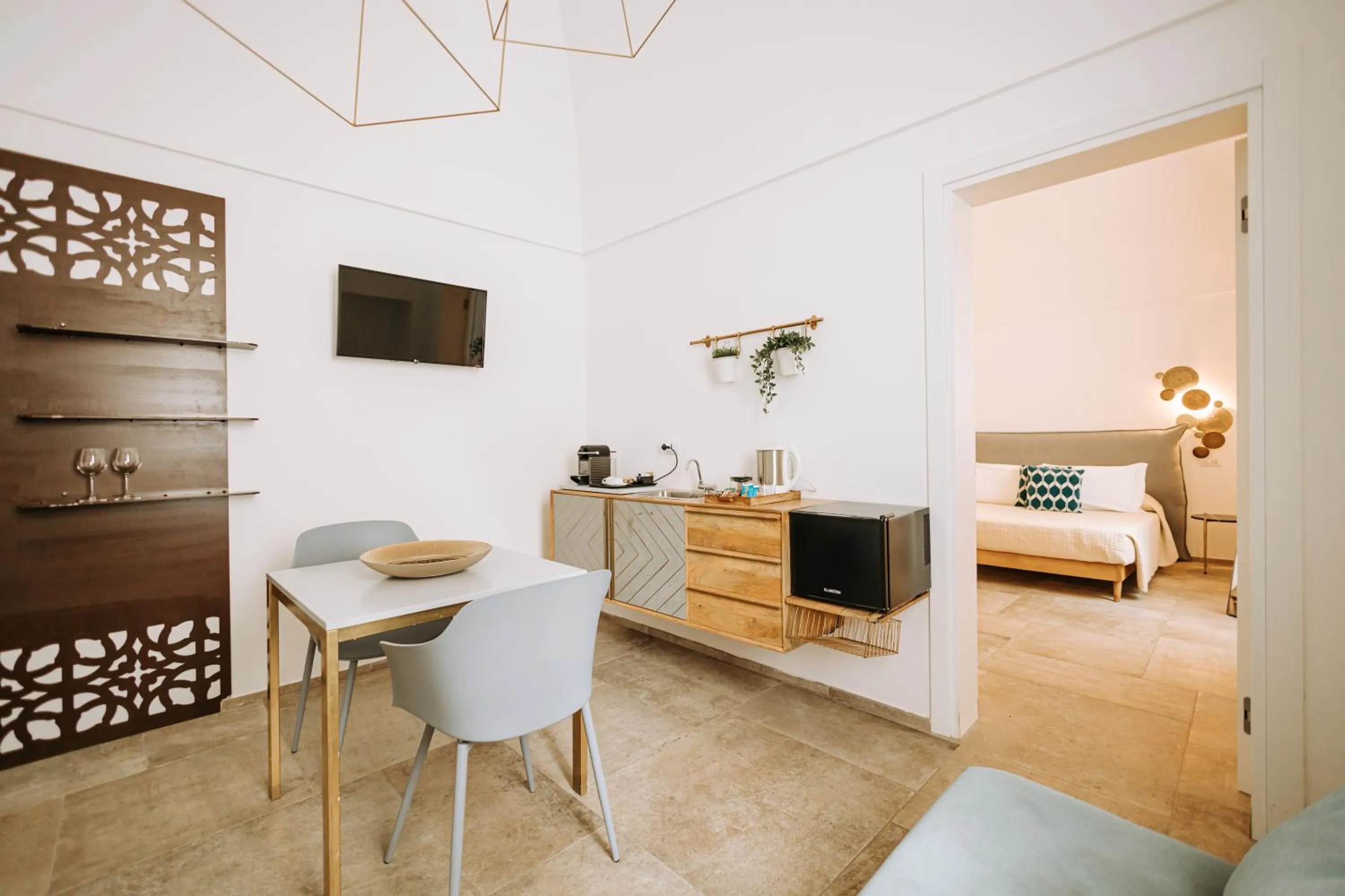 Suite1212 - Pirrelli