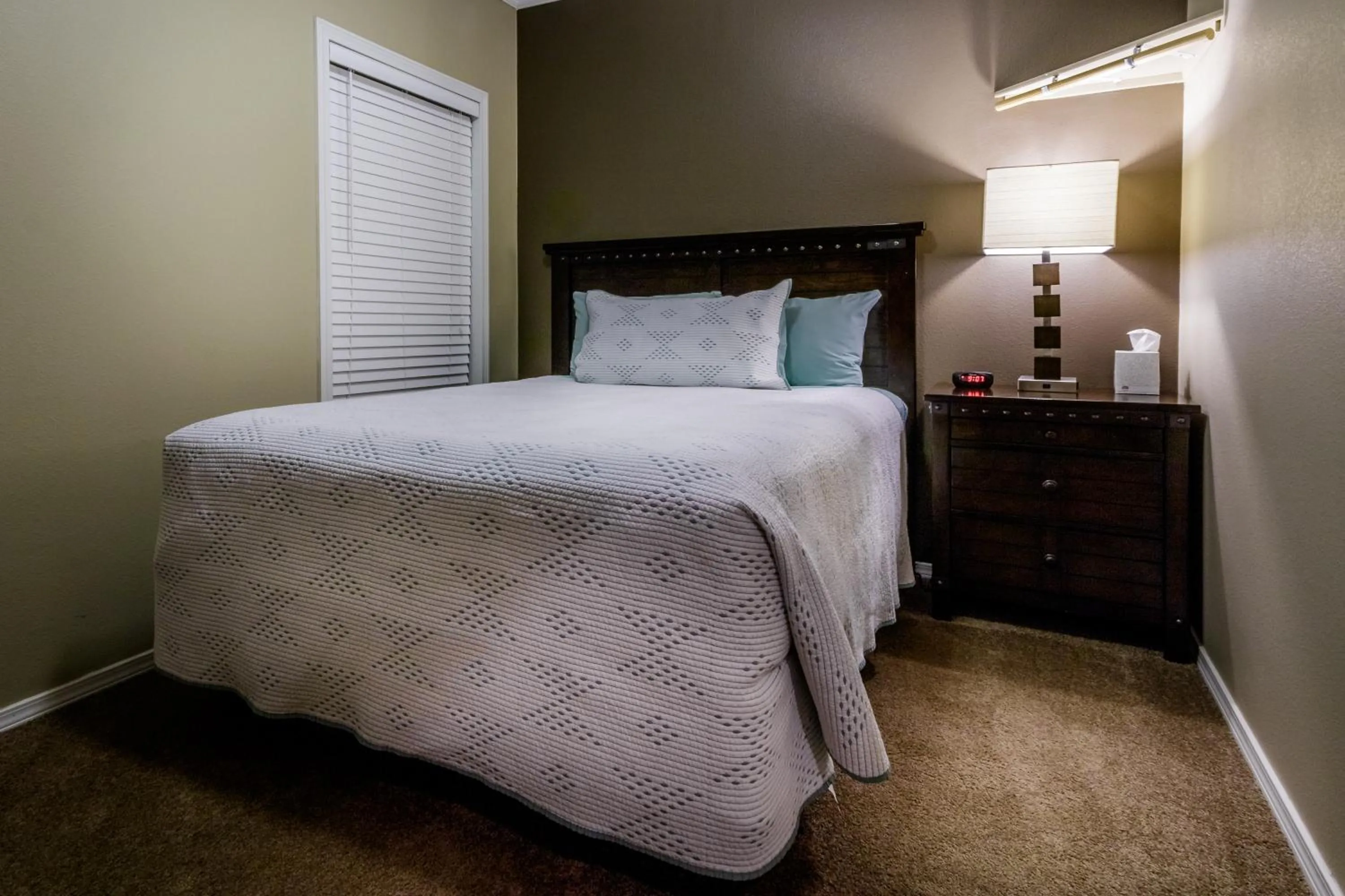 Bed in Goulding's Lodge