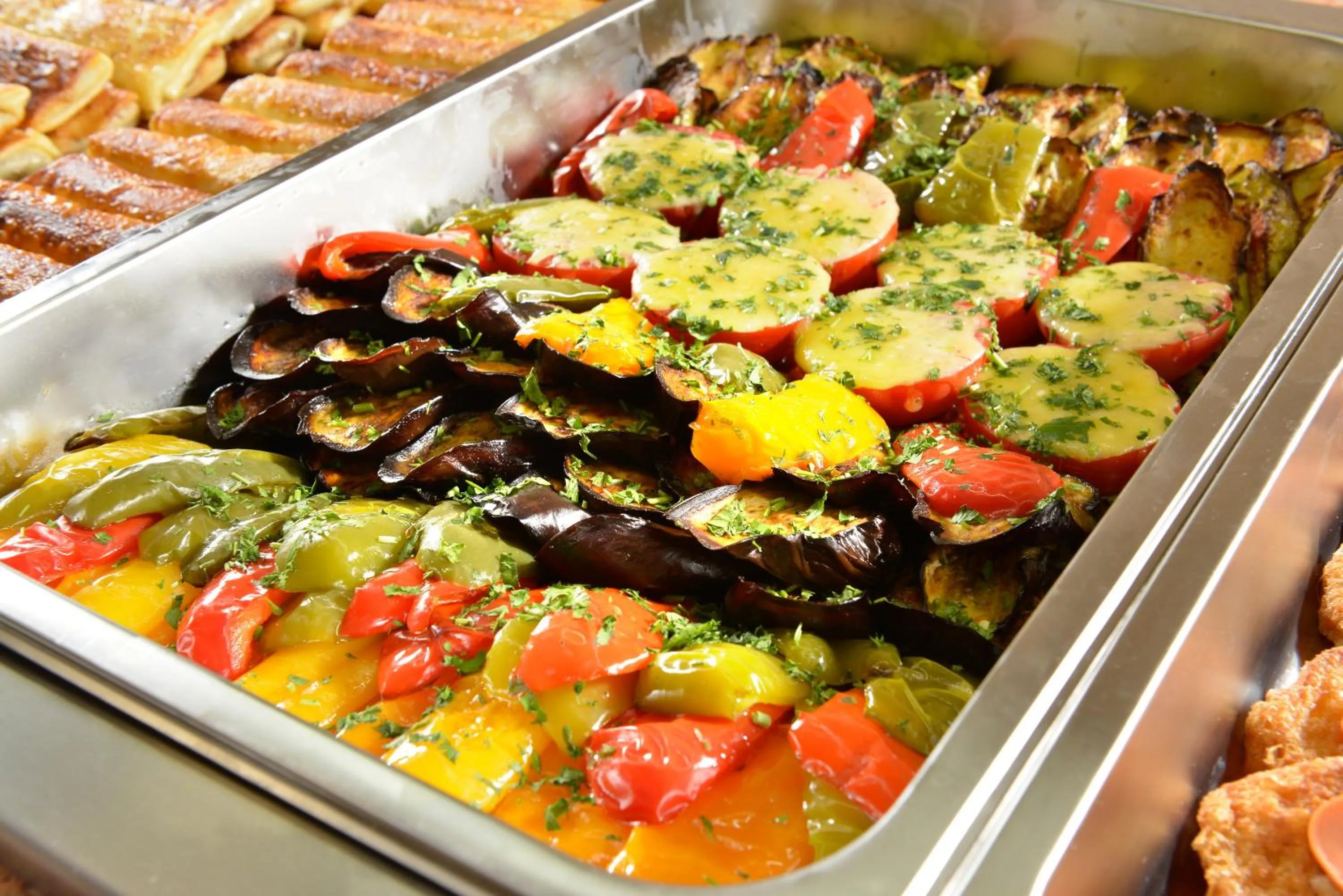 Food and drinks in Ani Grand Hotel Yerevan